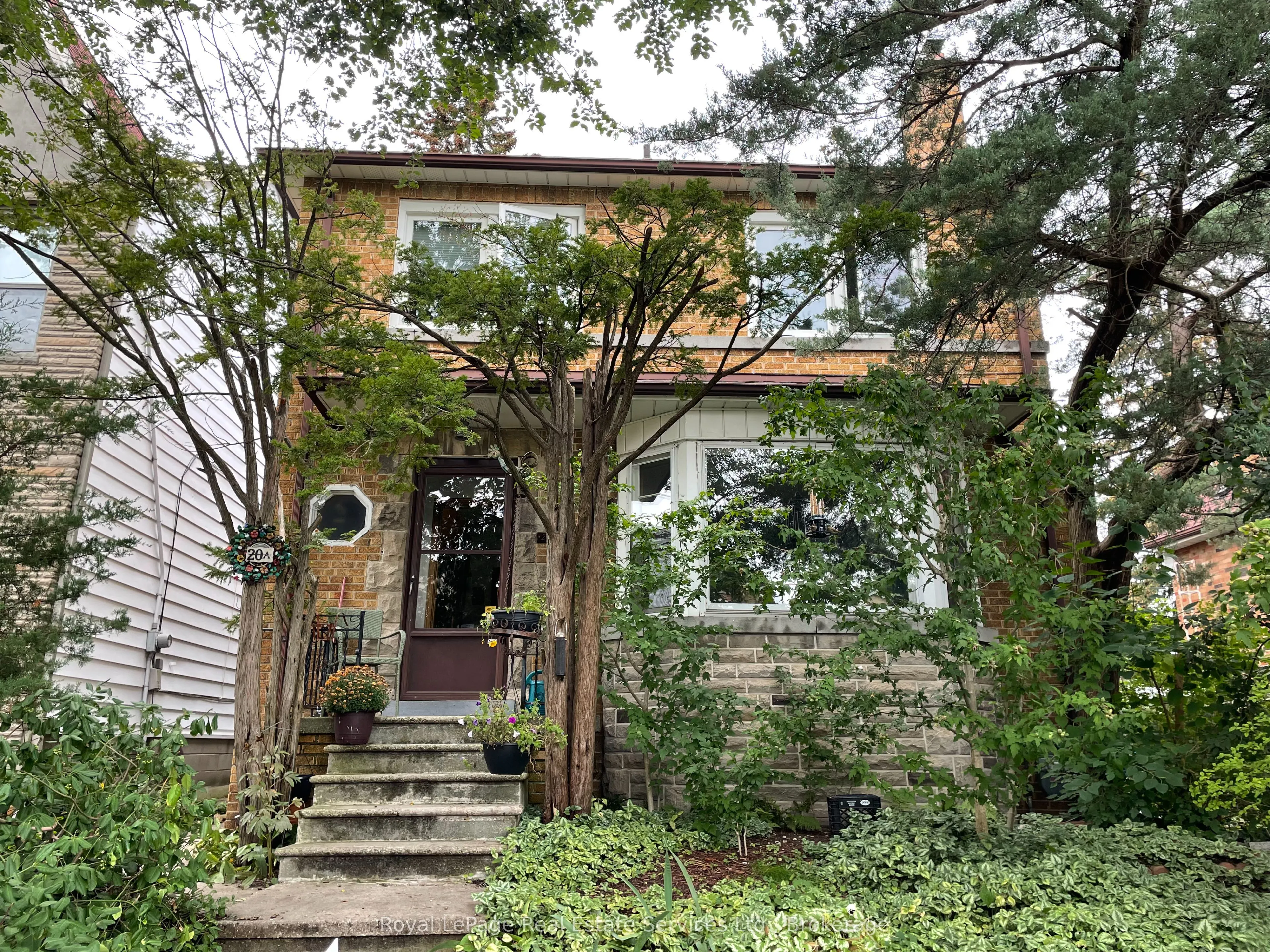 20A Lavinia Avenue, #Lower
