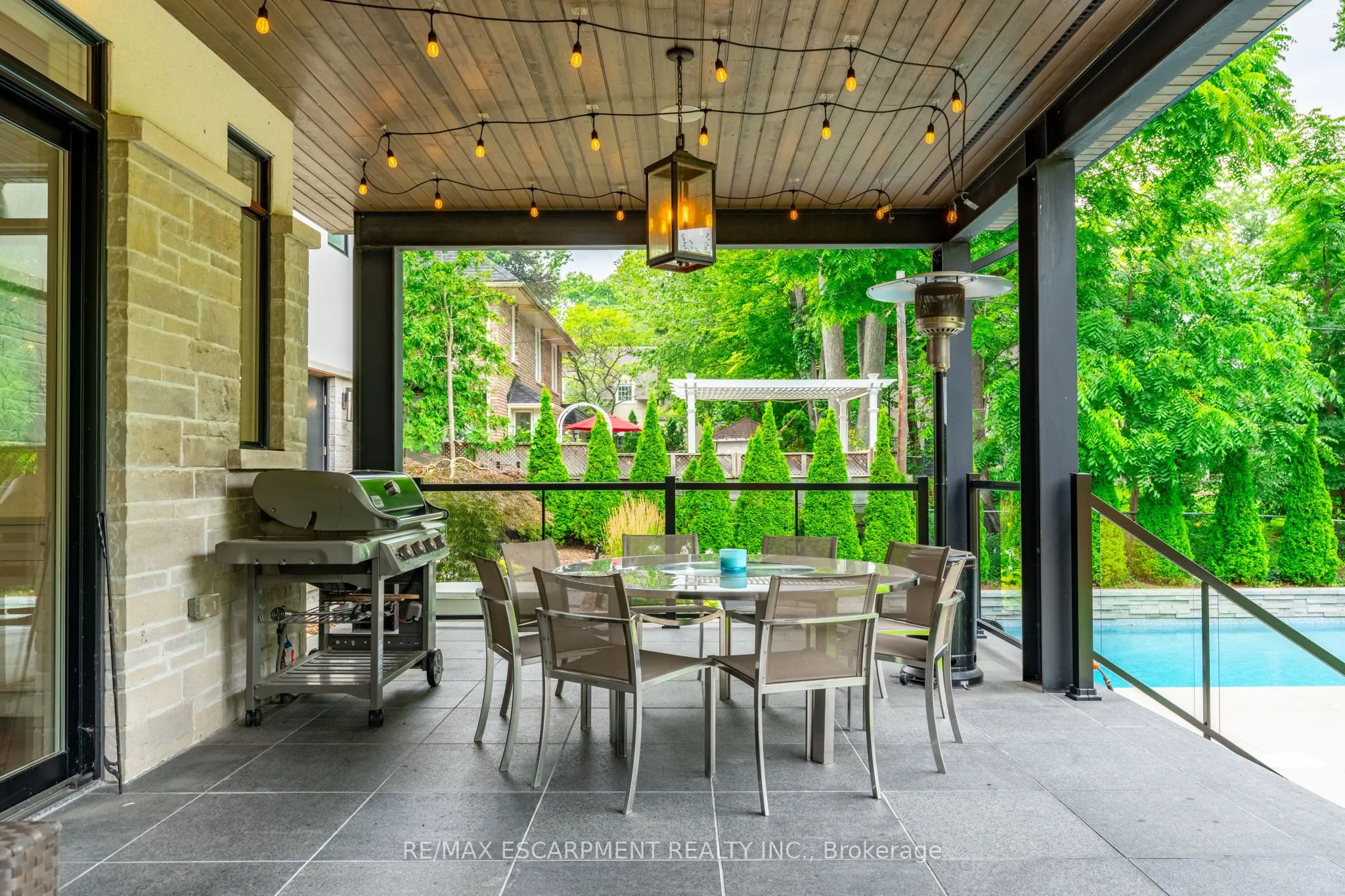 1293 Woodland Avenue