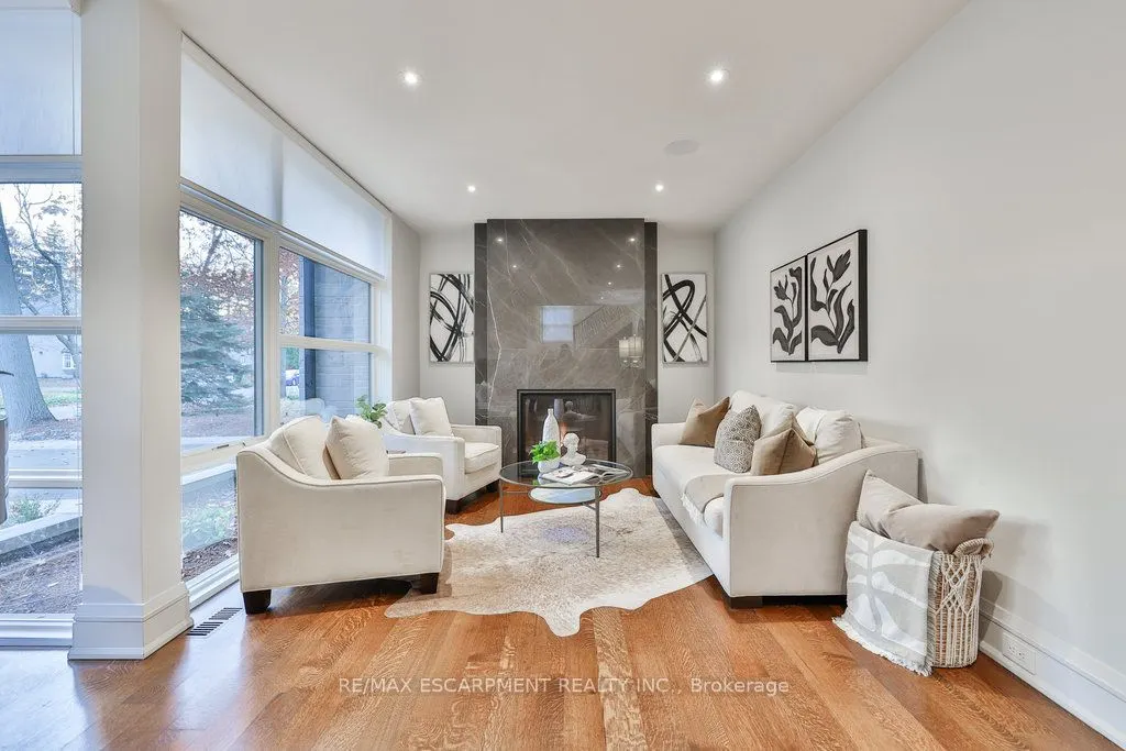 1293 Woodland Avenue