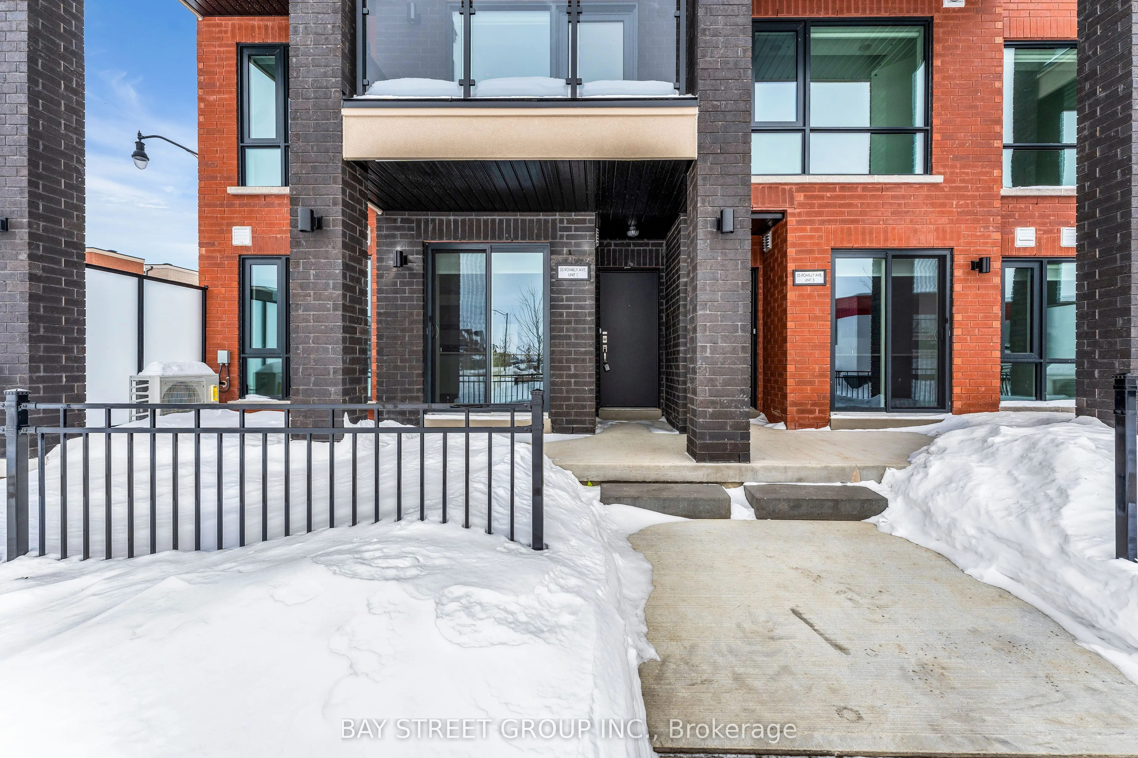 15 Romilly Avenue, #17