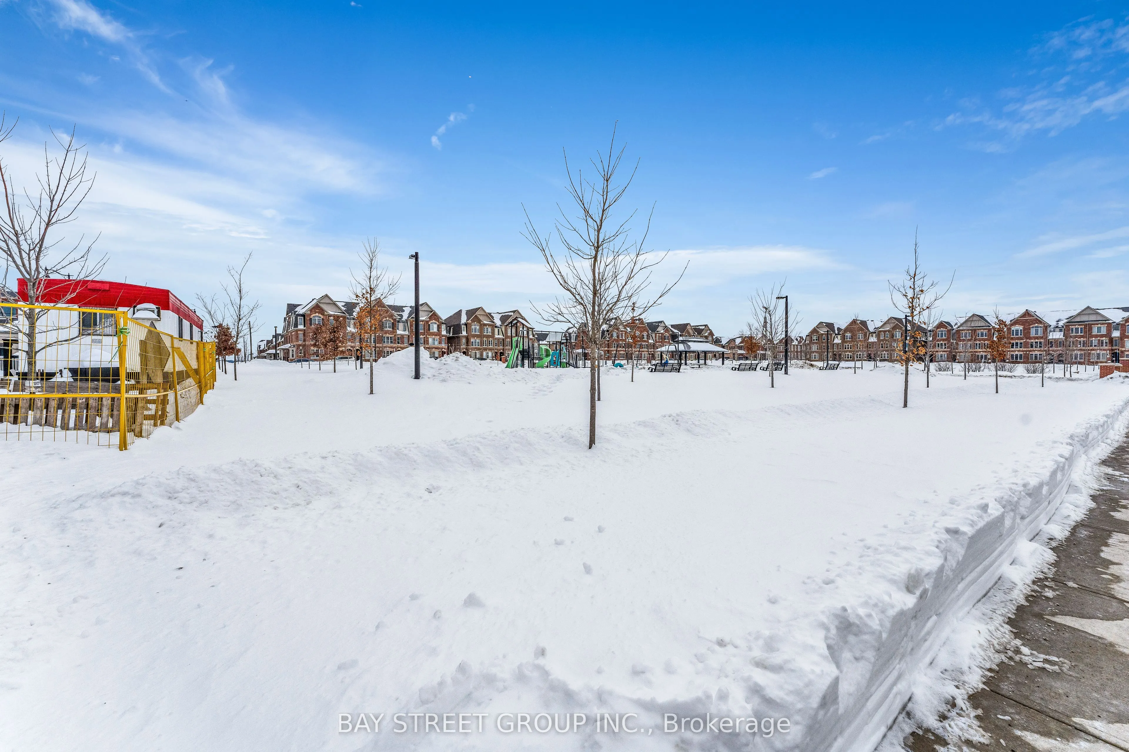 15 Romilly Avenue, #17