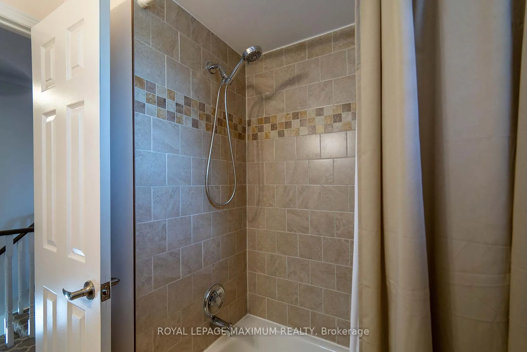 15 Guardhouse Drive
