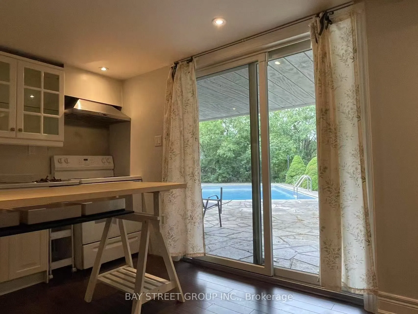 1240 Falgarwood Drive, #Basement