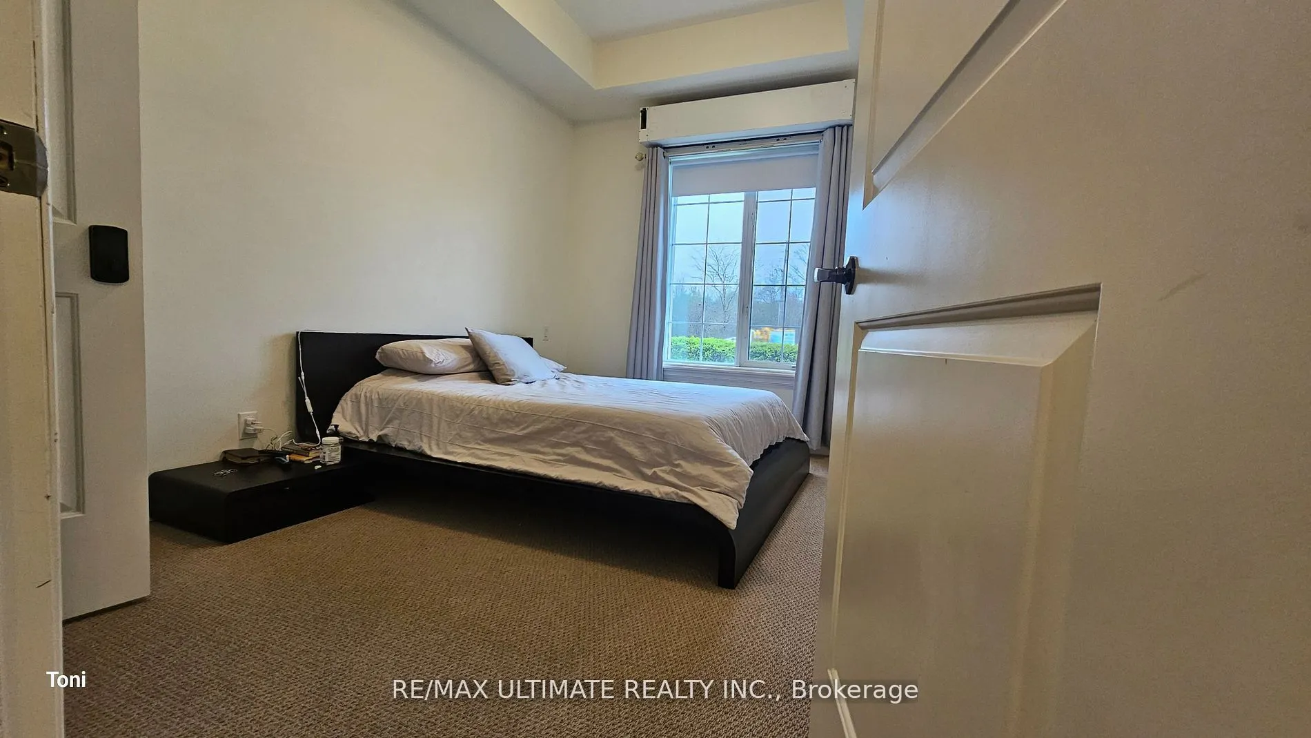 2300 Upper Middle Road W, #103