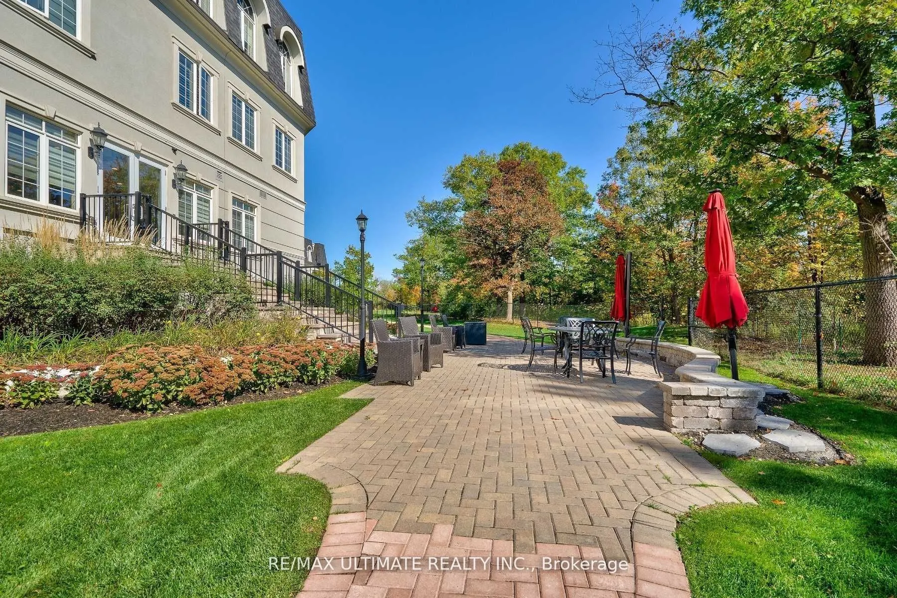 2300 Upper Middle Road W, #103