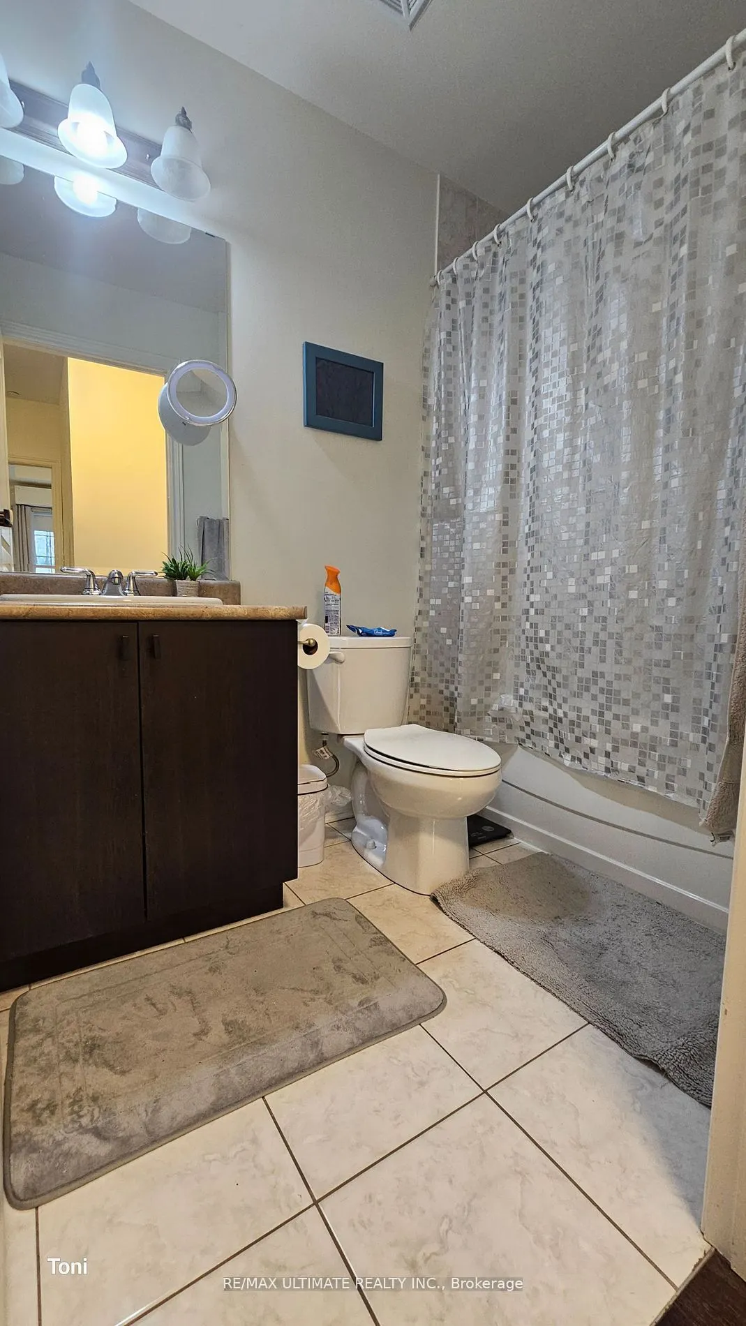 2300 Upper Middle Road W, #103
