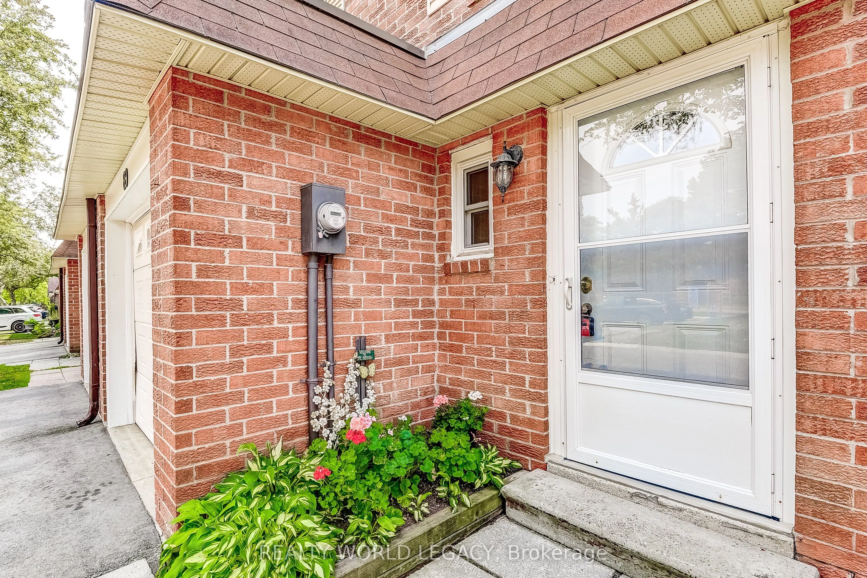 235 Bronte Street S, #69
