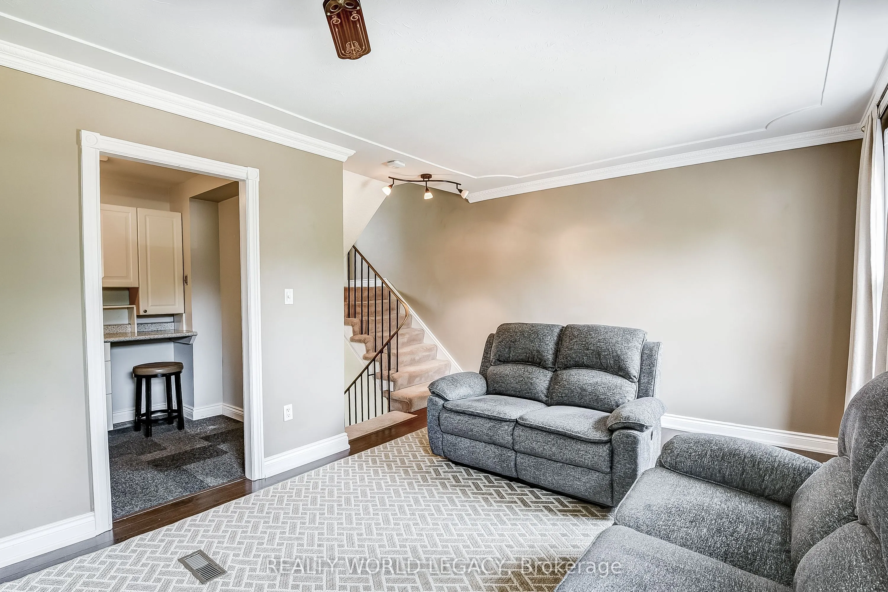 235 Bronte Street S, #69