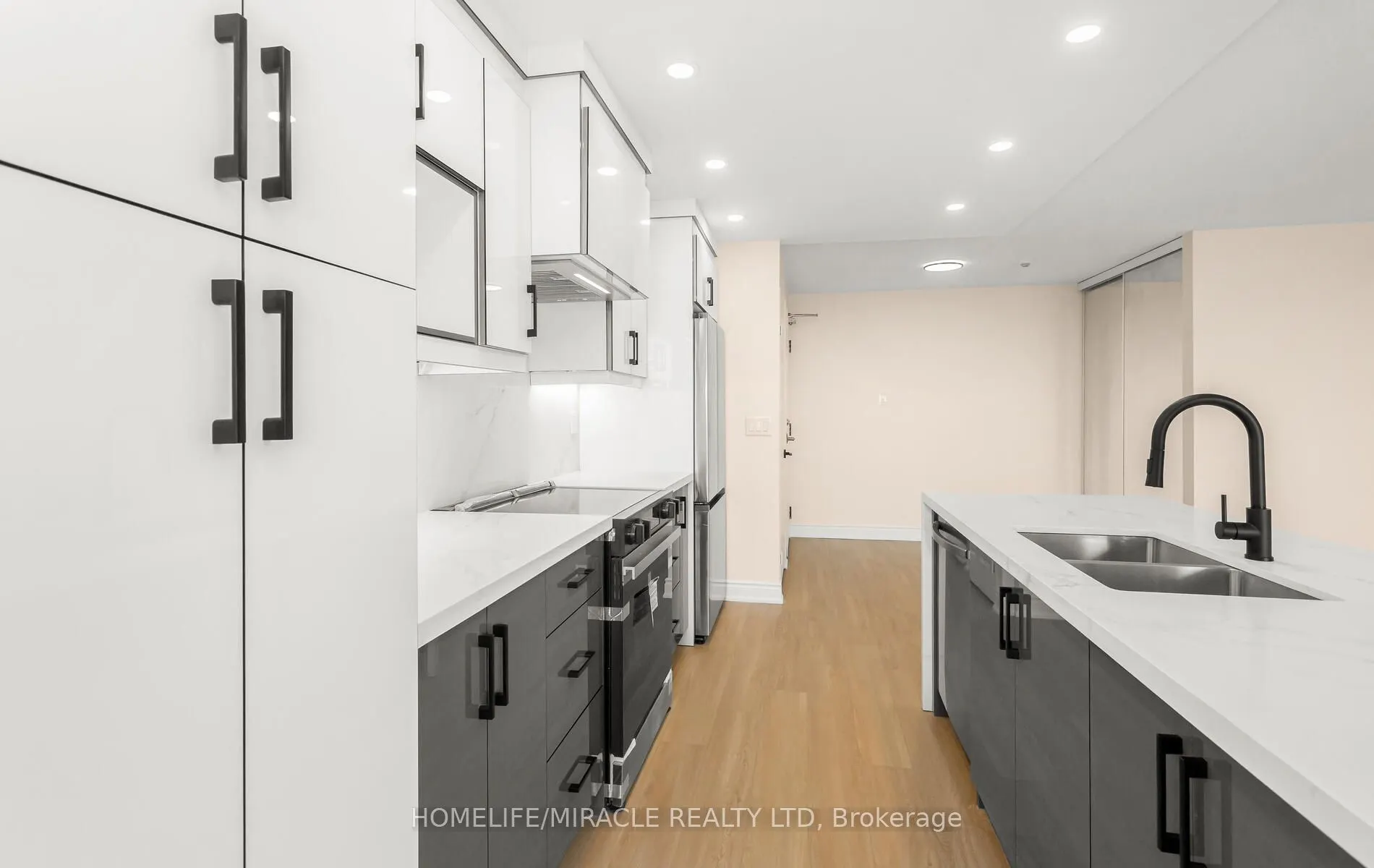 4450 Tucana Court, #2008