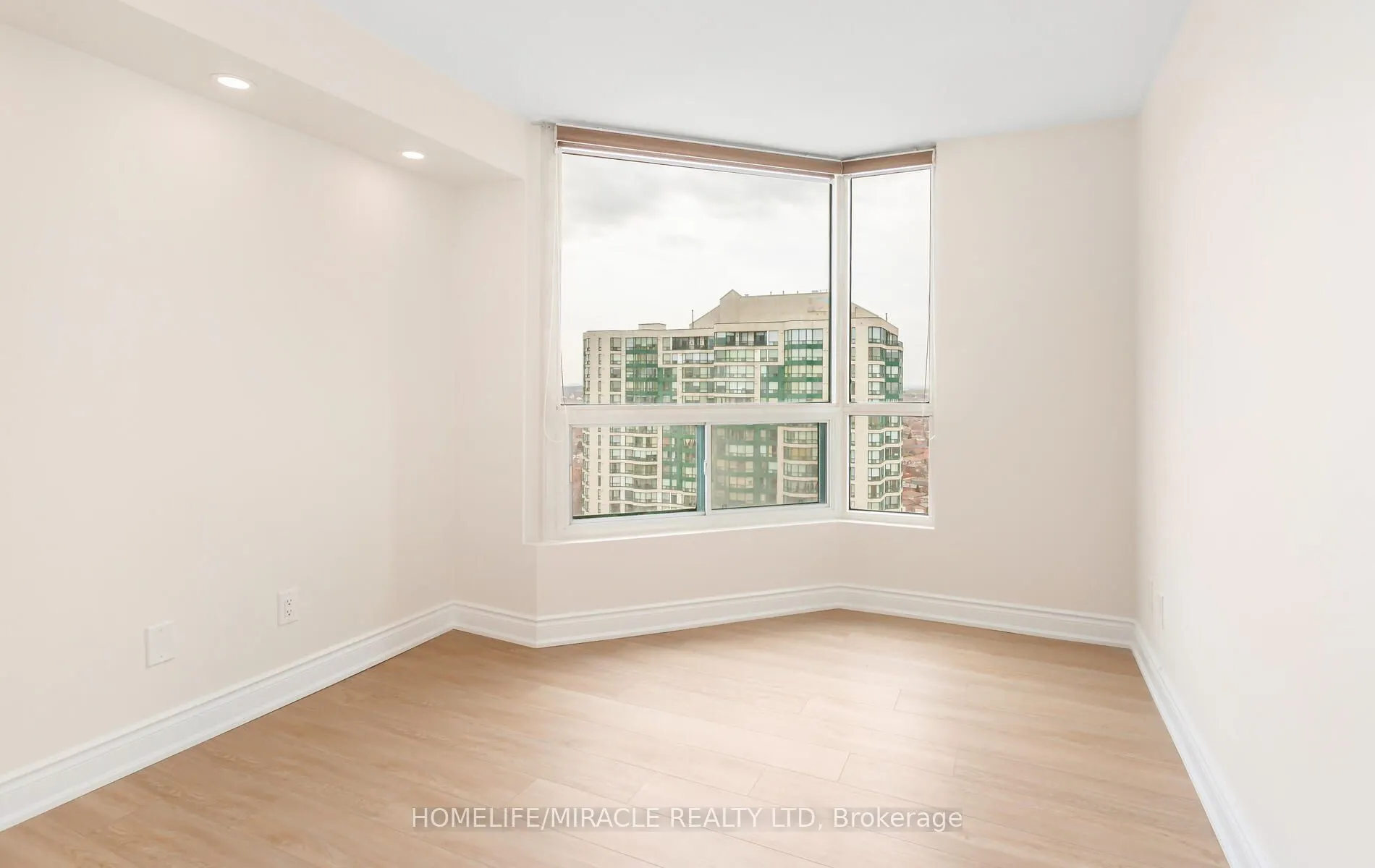 4450 Tucana Court, #2008