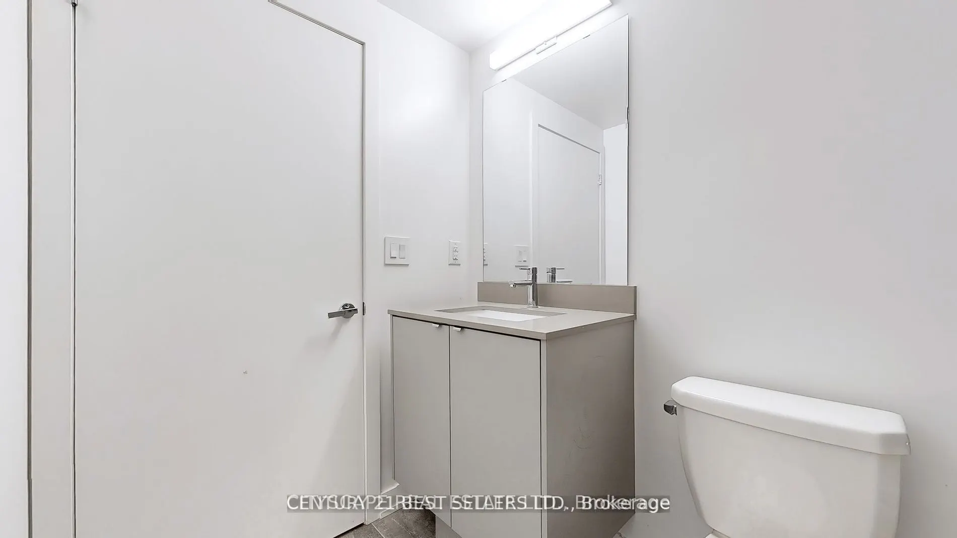 3200 Dakota Common Court, #B203