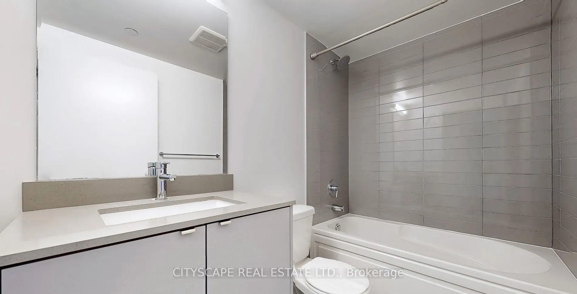 3200 Dakota Common Court, #B203