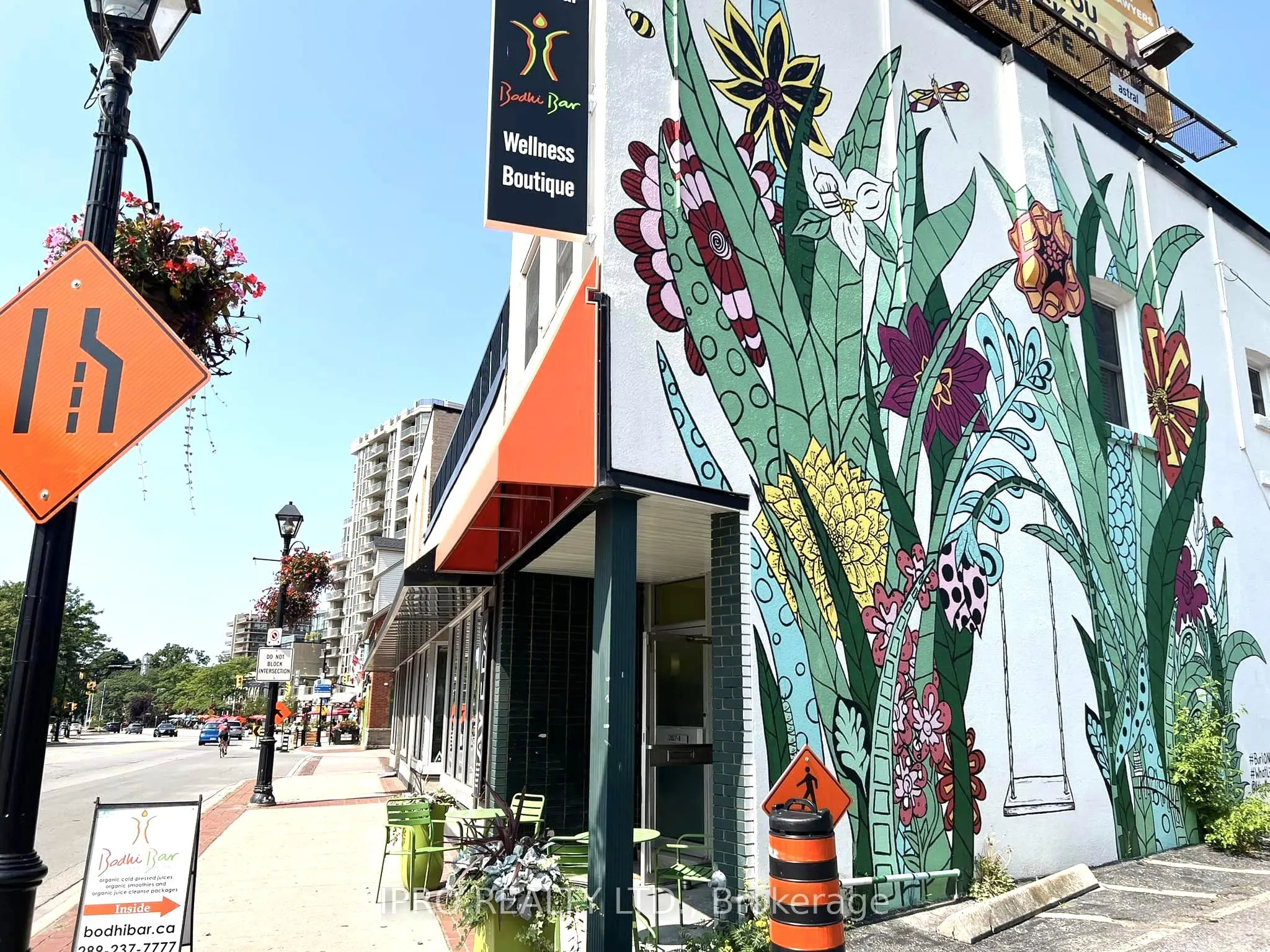 2027 Lakeshore Road