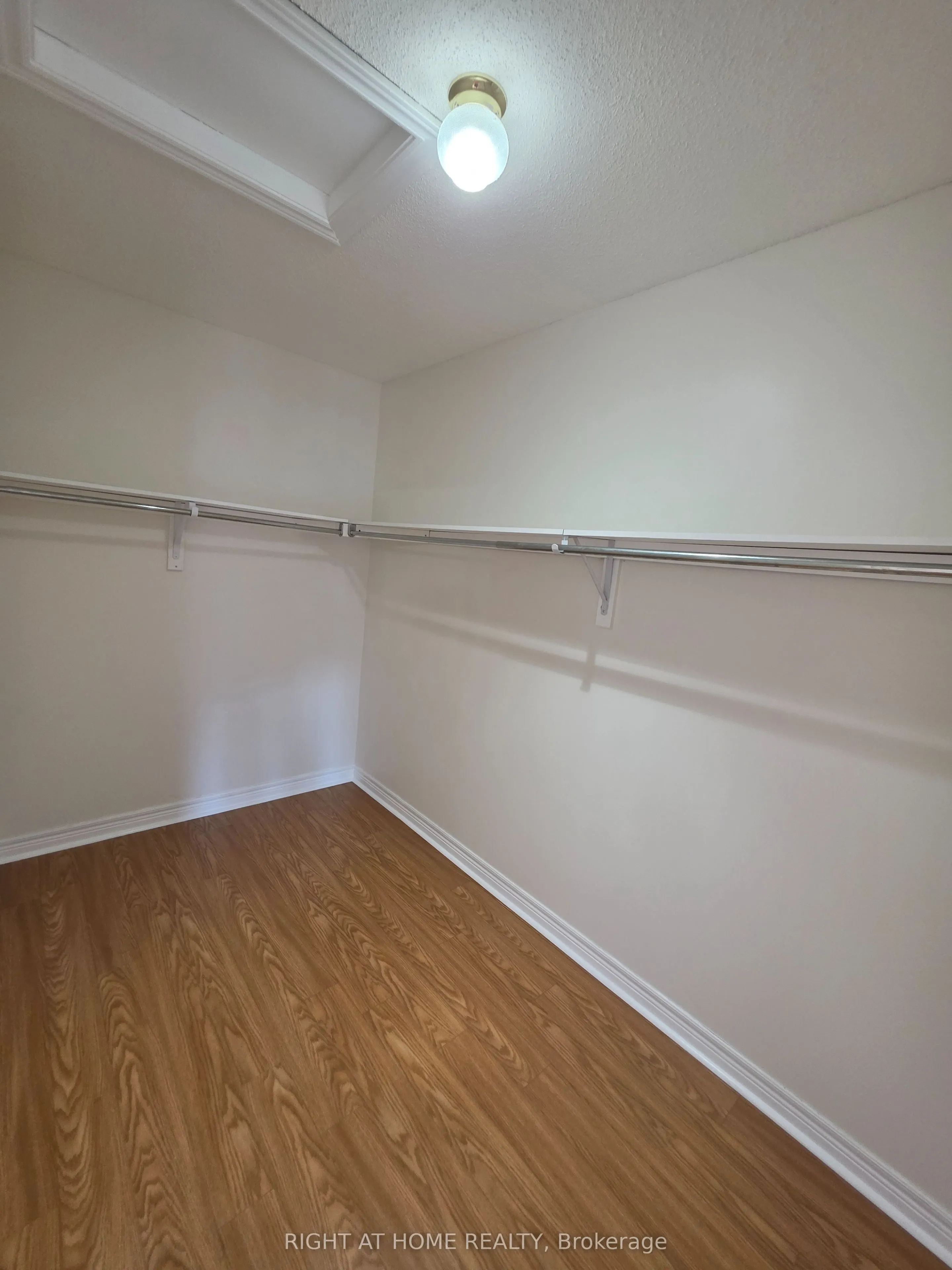 3249 Cabano Crescent