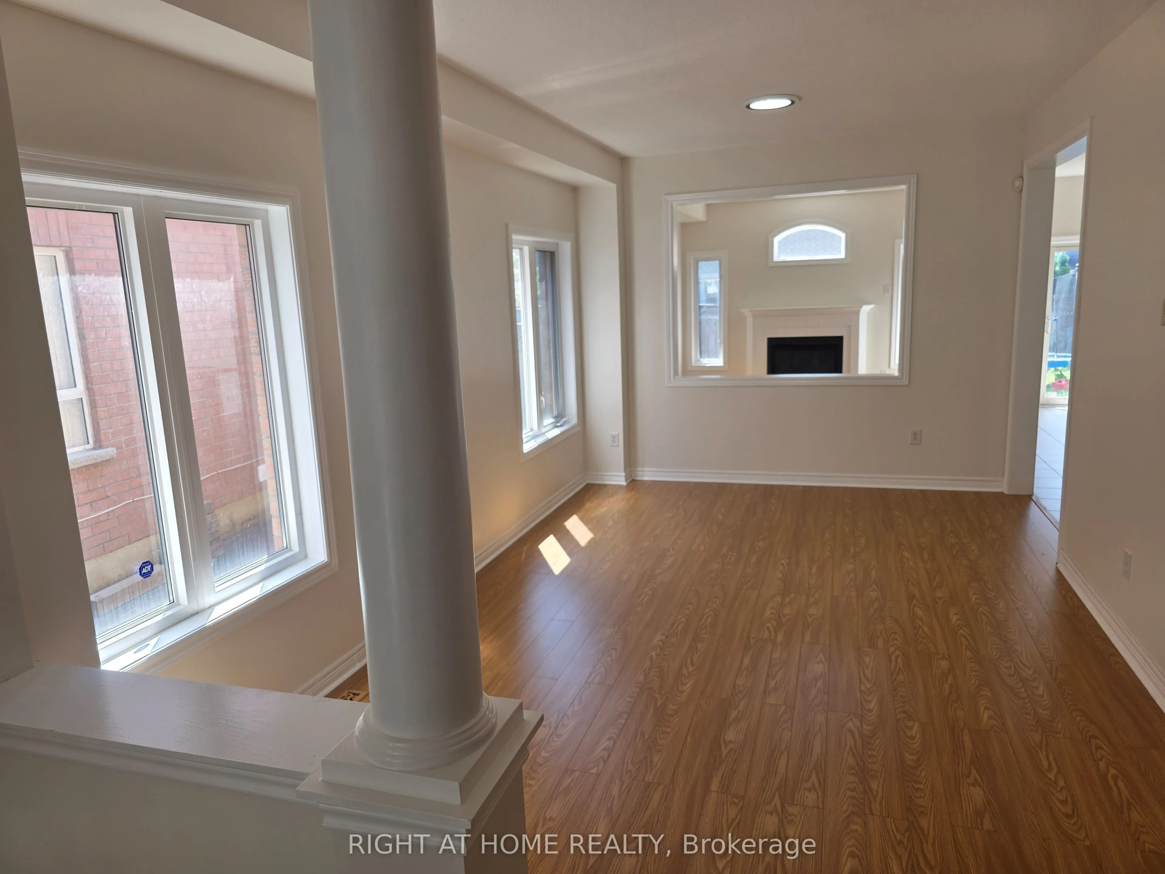 3249 Cabano Crescent