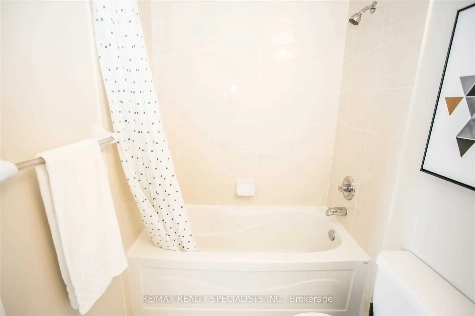 330 Burnhamthorpe Road, #3203
