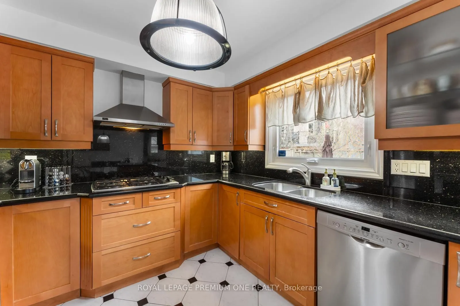 14 Bradmore Avenue
