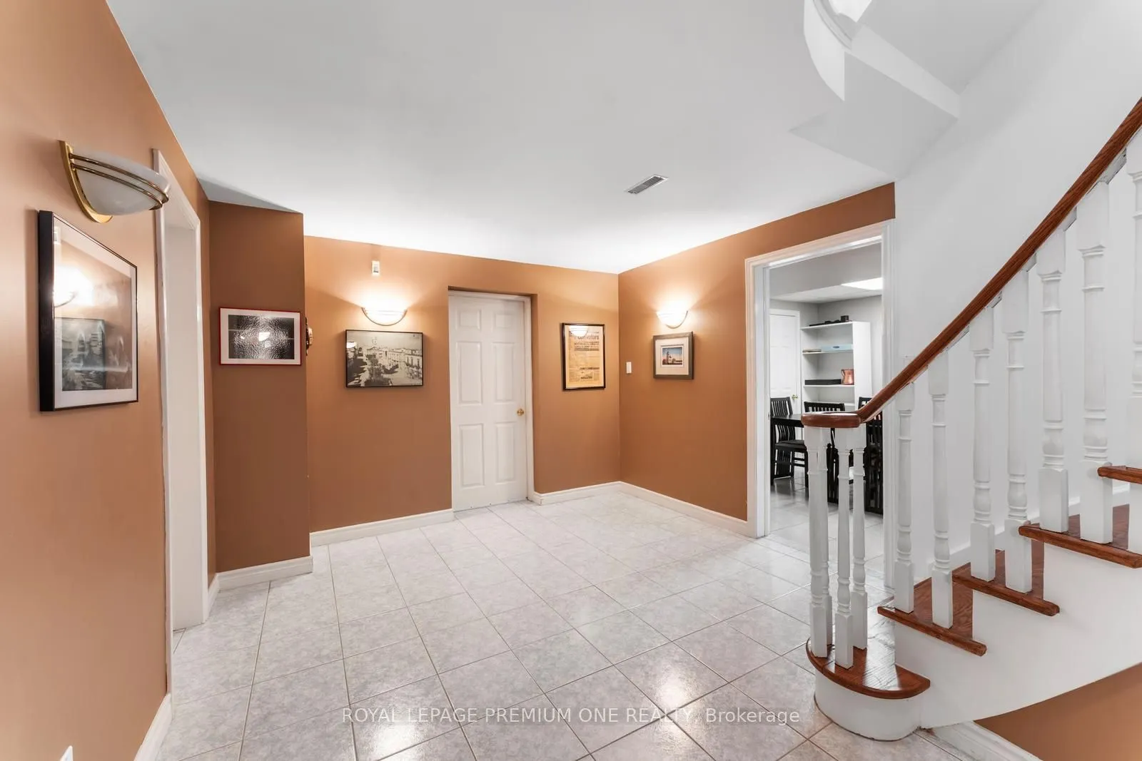 14 Bradmore Avenue