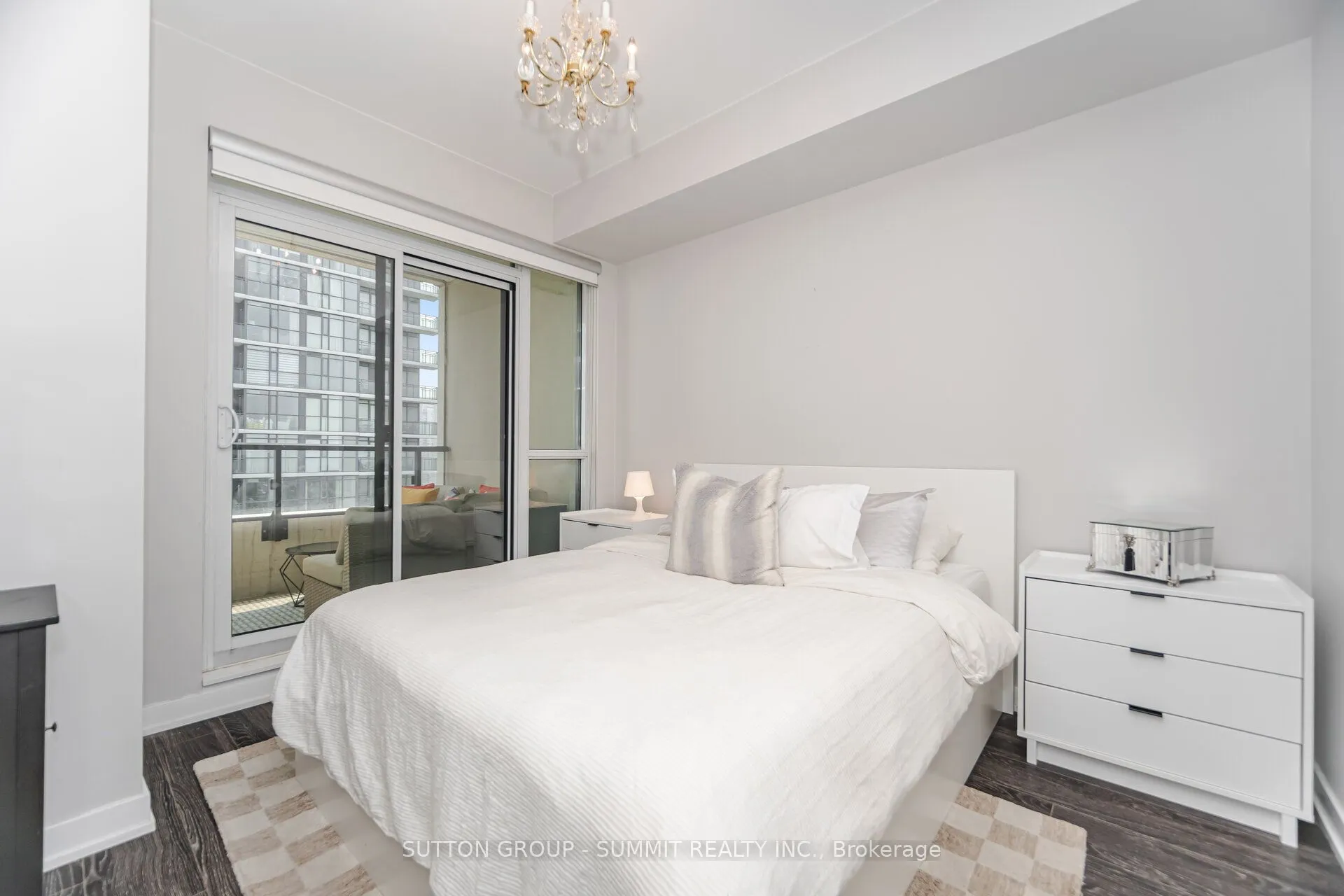 4055 PARKSIDE VILLAGE Drive, #1917