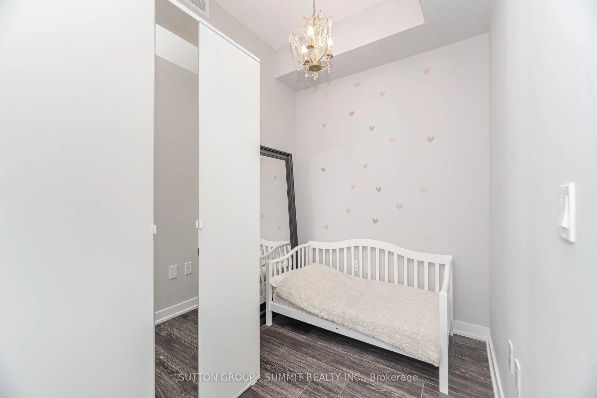 4055 PARKSIDE VILLAGE Drive, #1917
