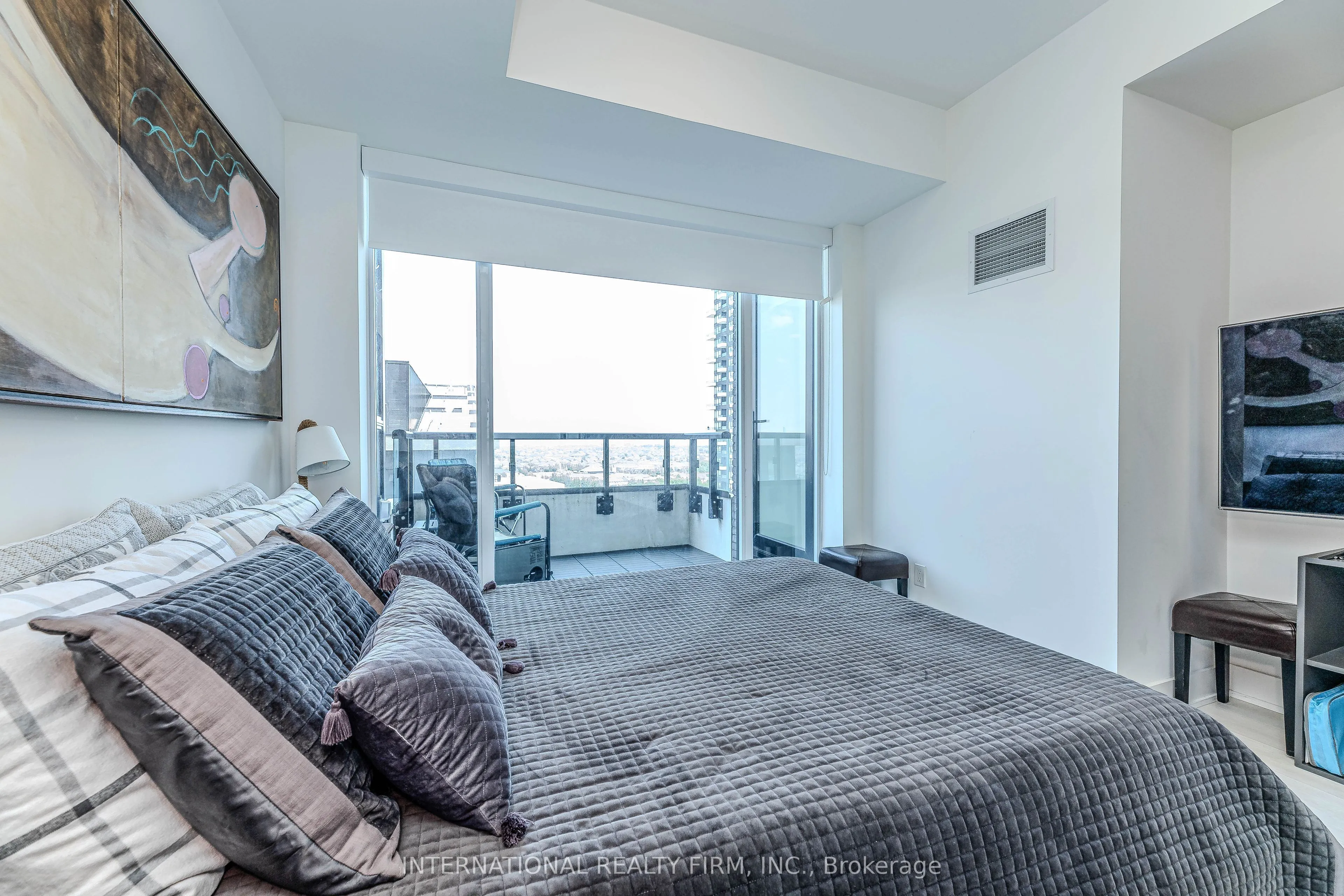 2481 Taunton Road, #1307