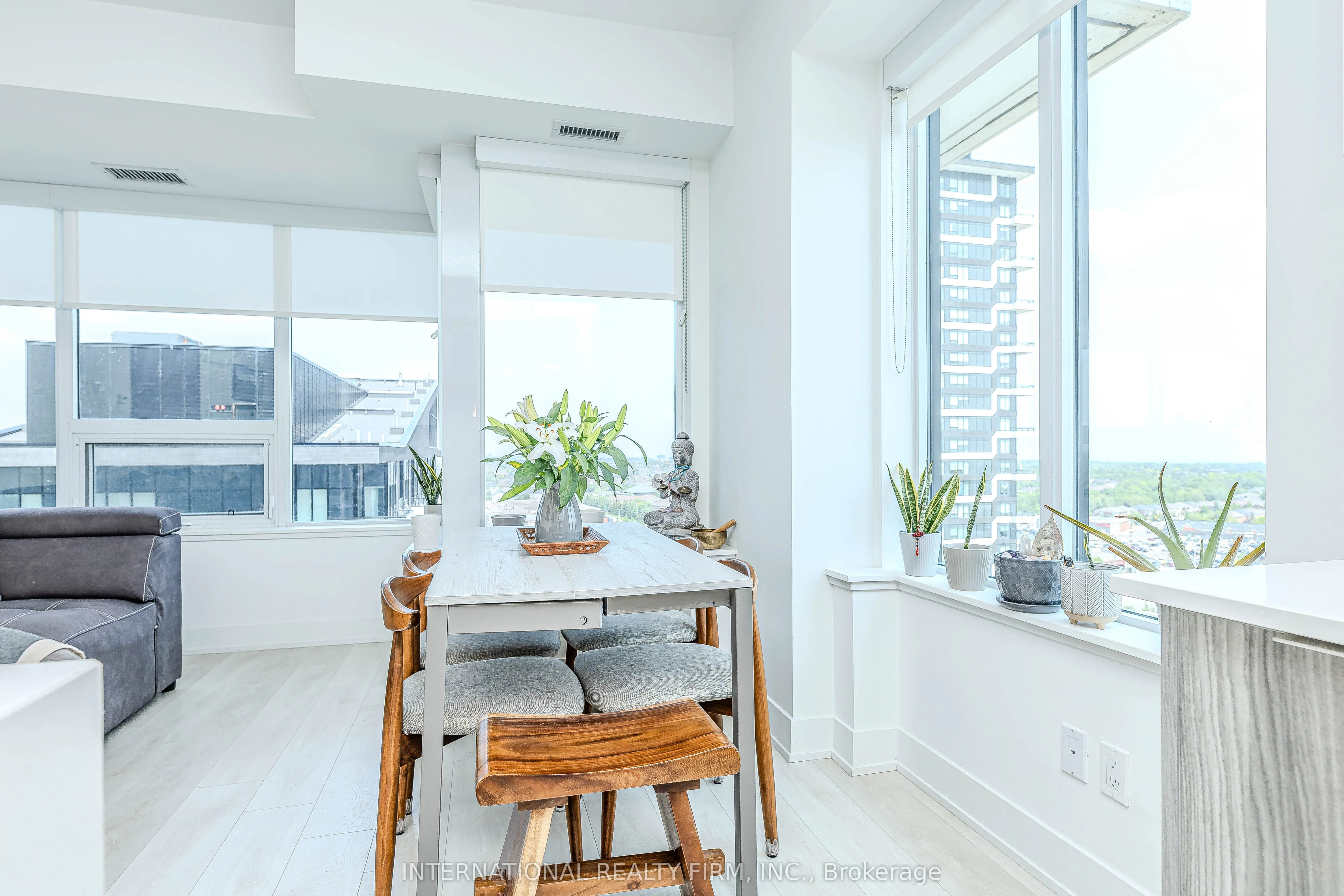2481 Taunton Road, #1307