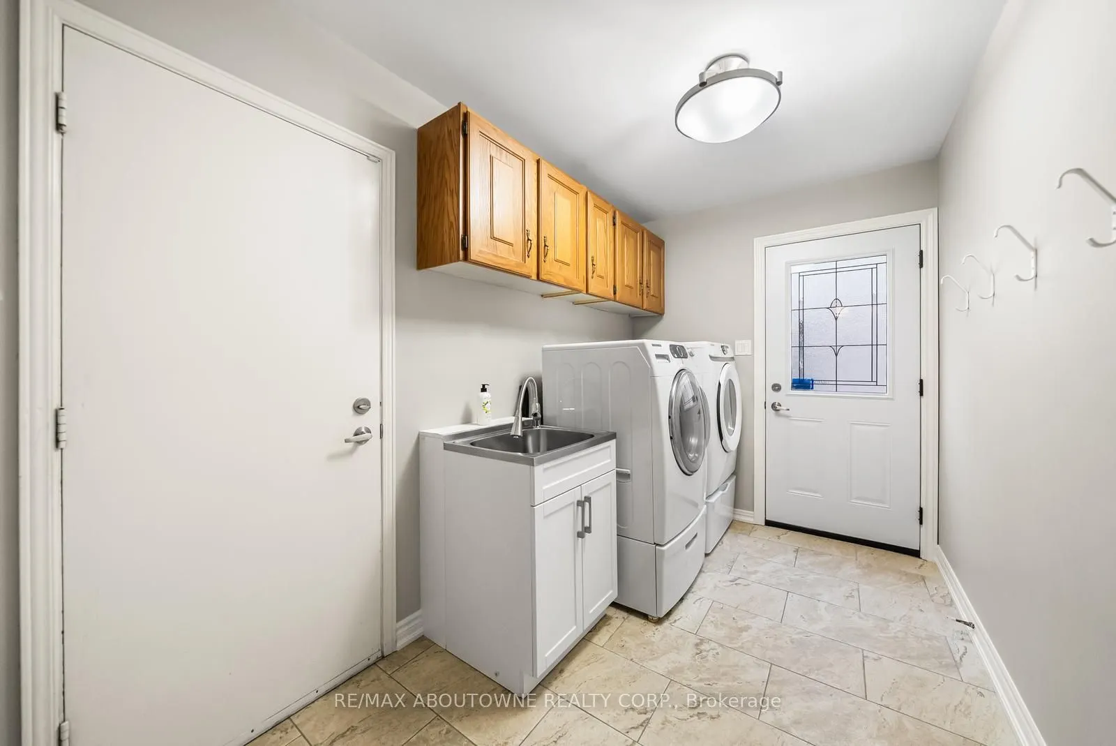 2262 Constance Drive