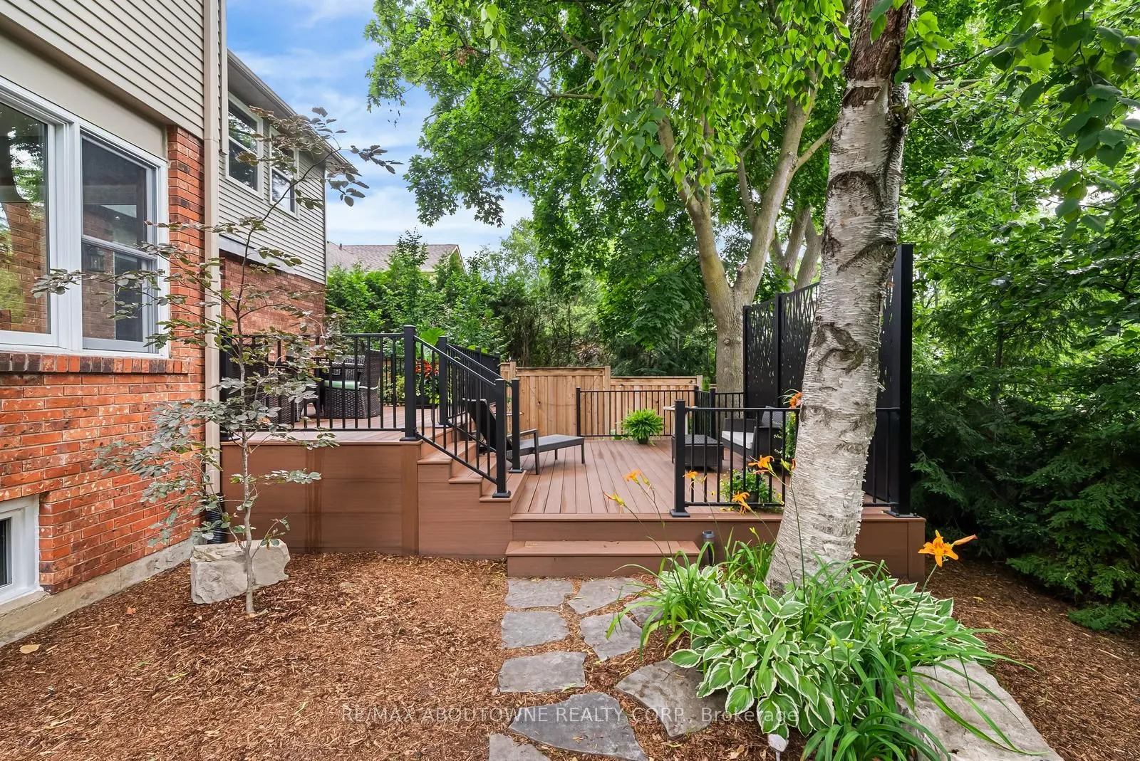 2262 Constance Drive