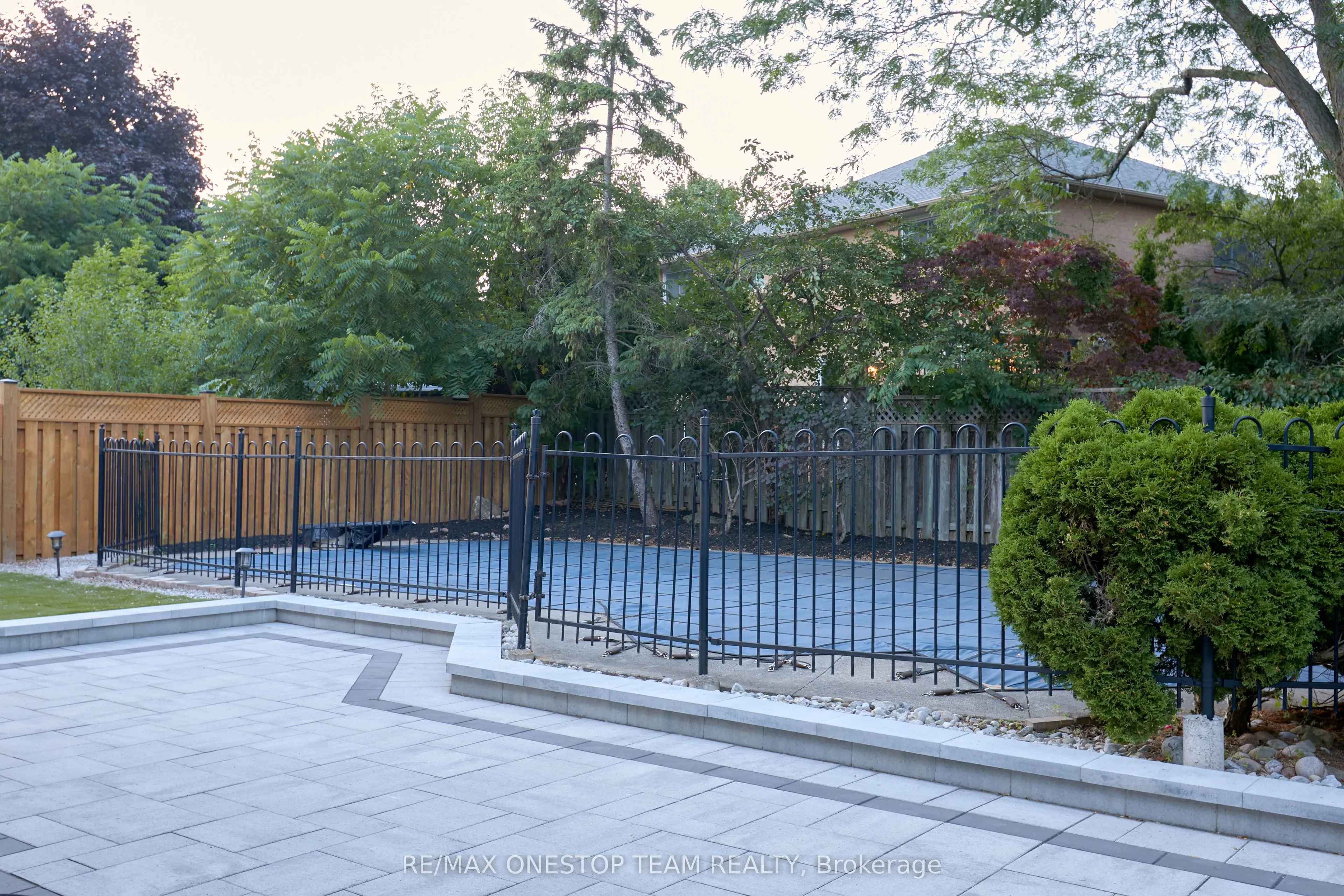 1453 Thistledown Road