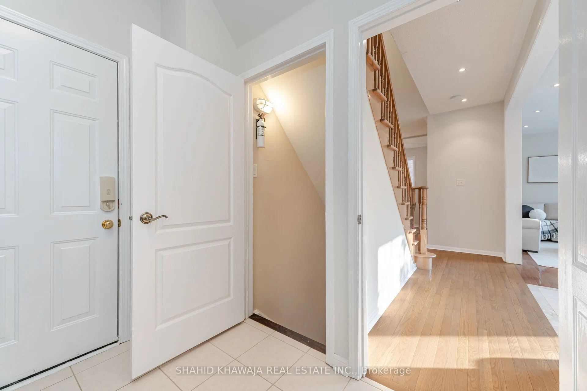 3807 Deepwood Heights