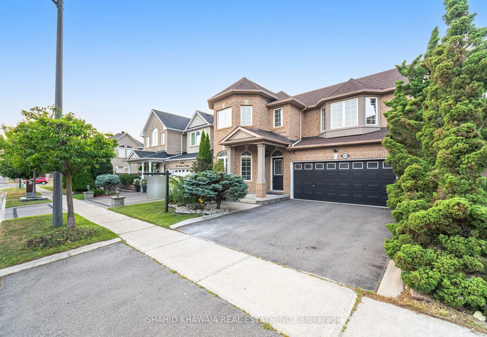3807 Deepwood Heights