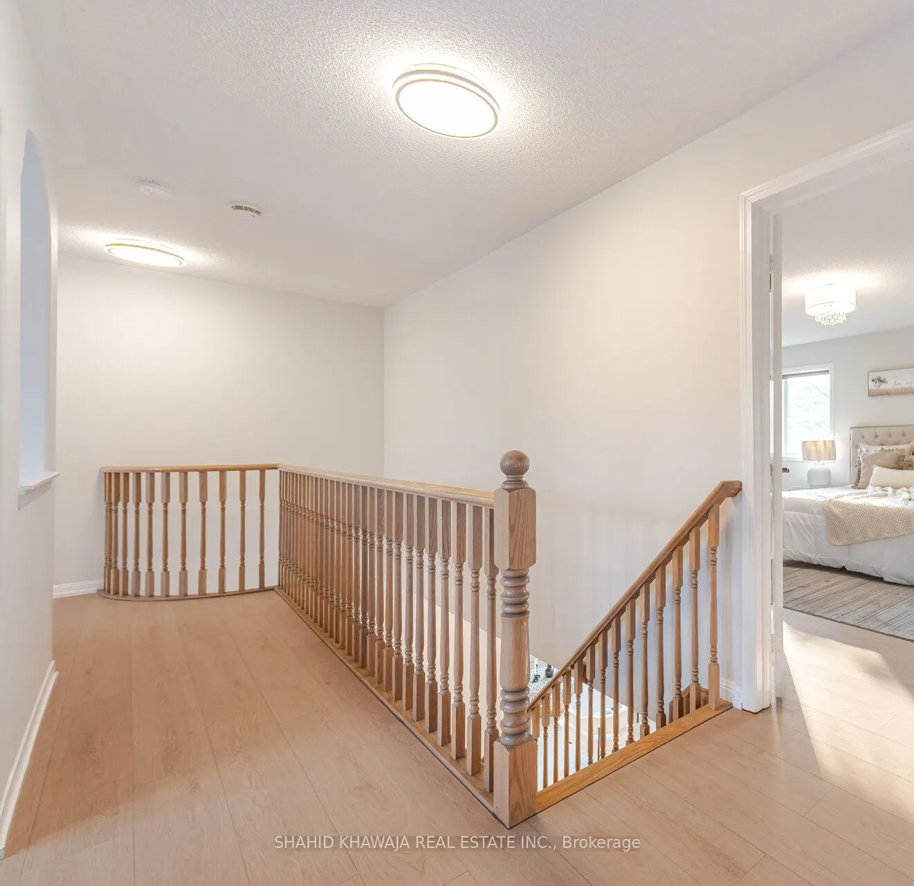 3807 Deepwood Heights