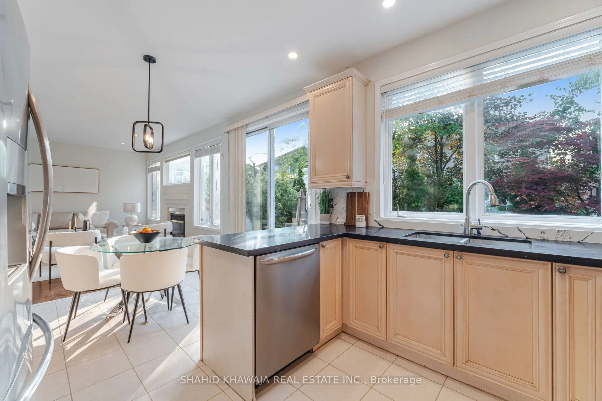 3807 Deepwood Heights