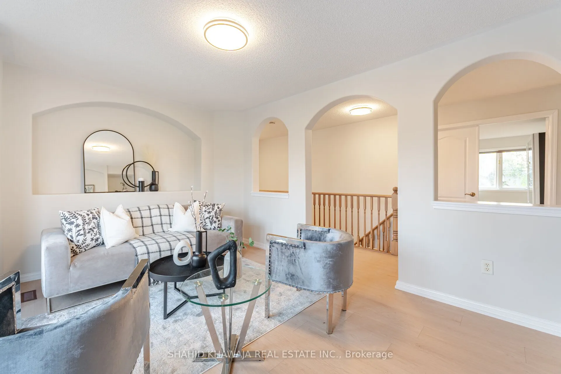 3807 Deepwood Heights