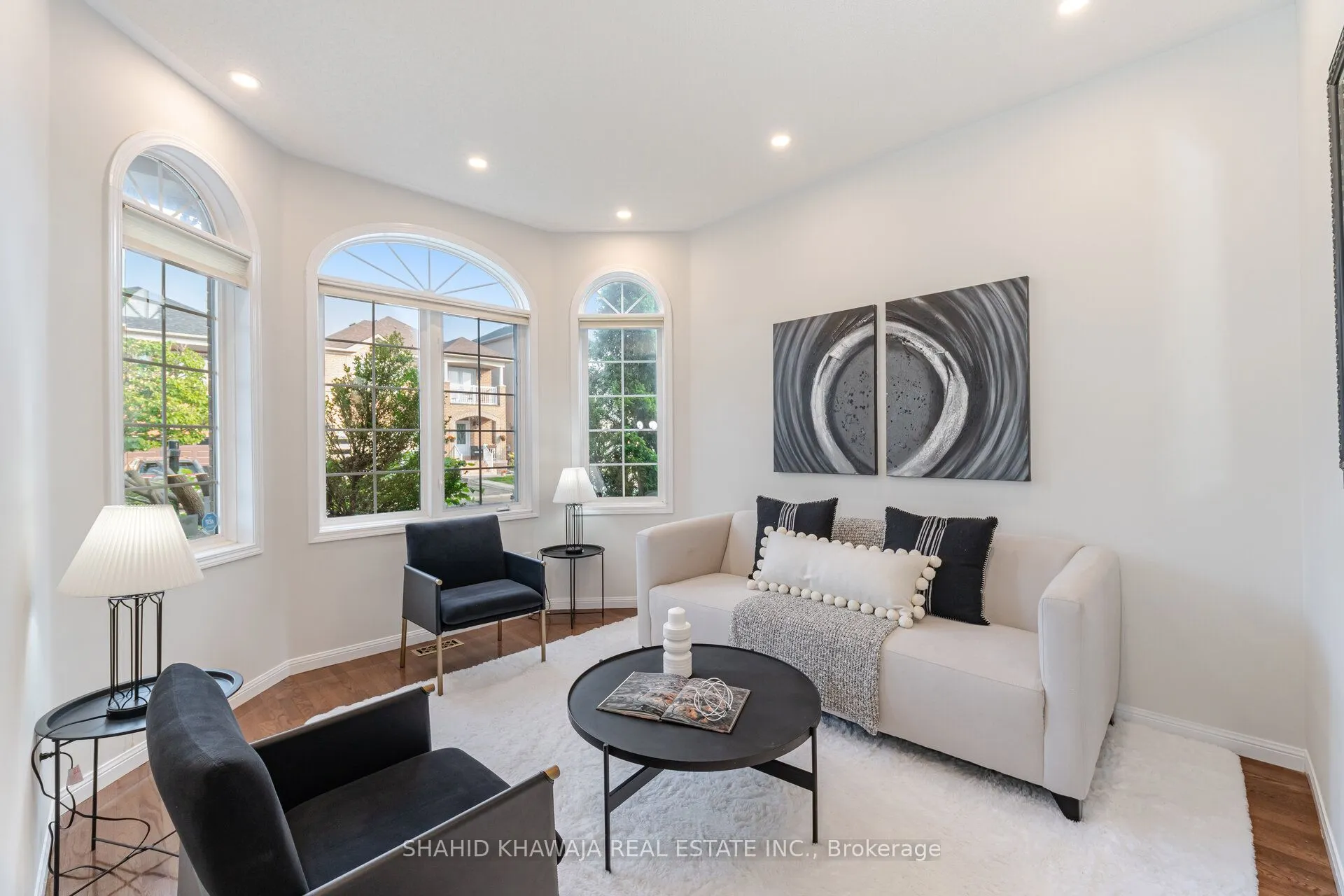 3807 Deepwood Heights