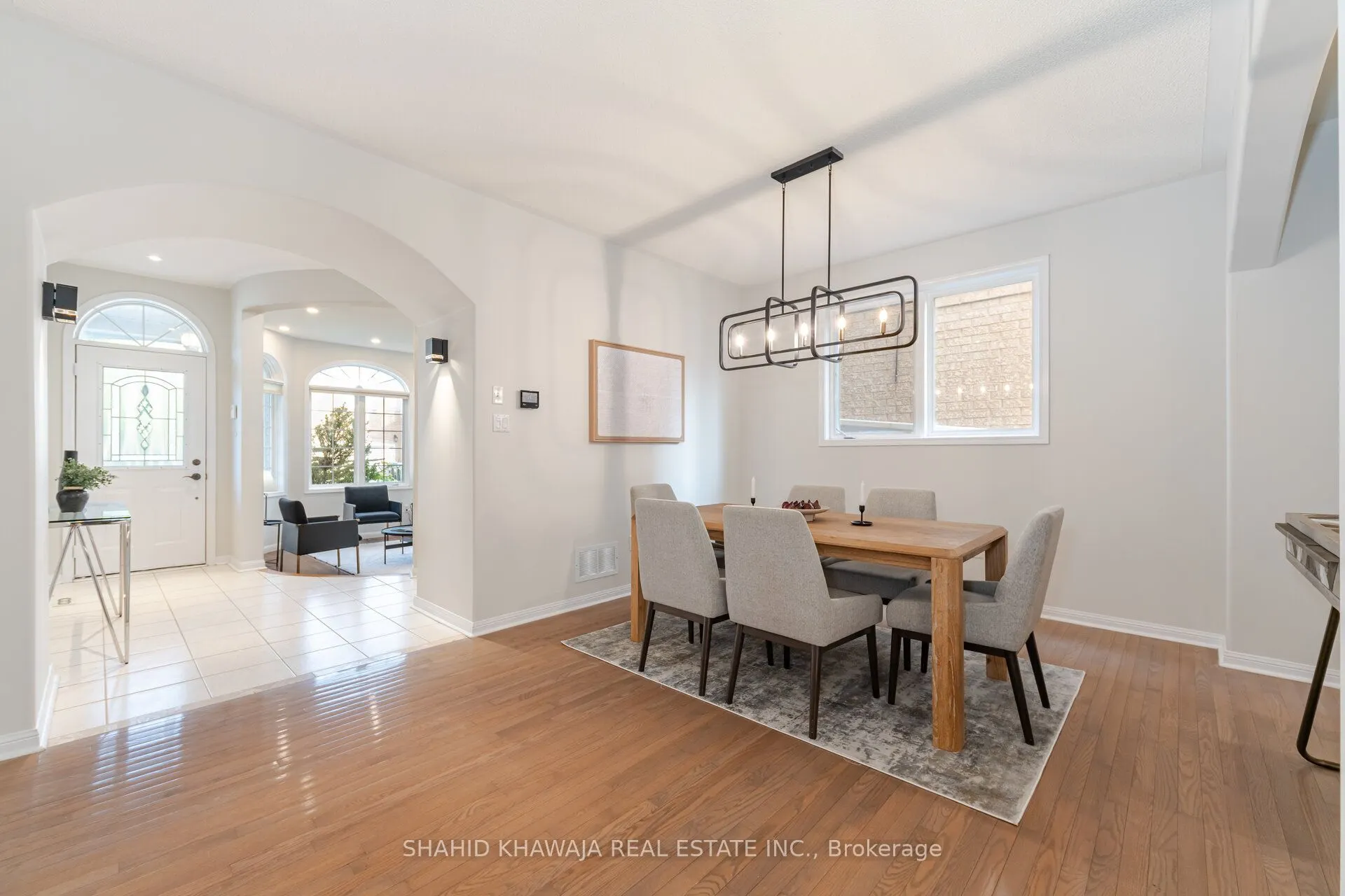 3807 Deepwood Heights