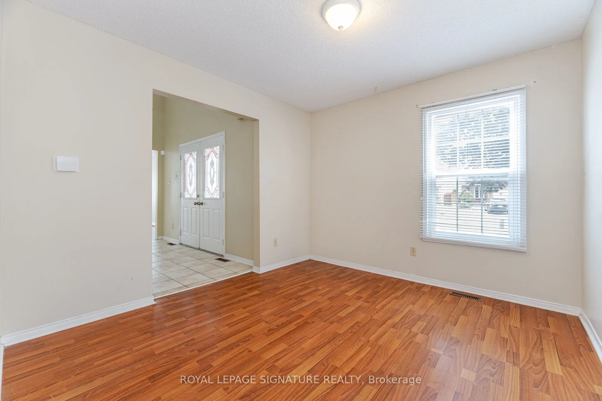 5684 Talaton Trail