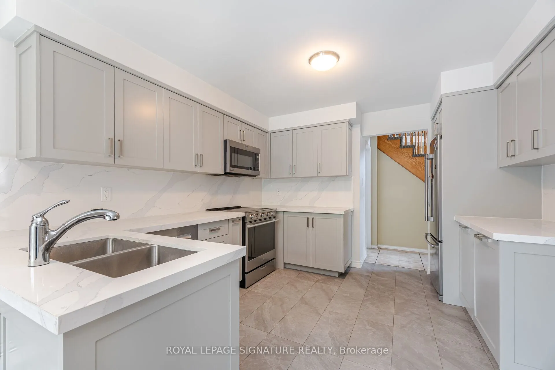 5684 Talaton Trail