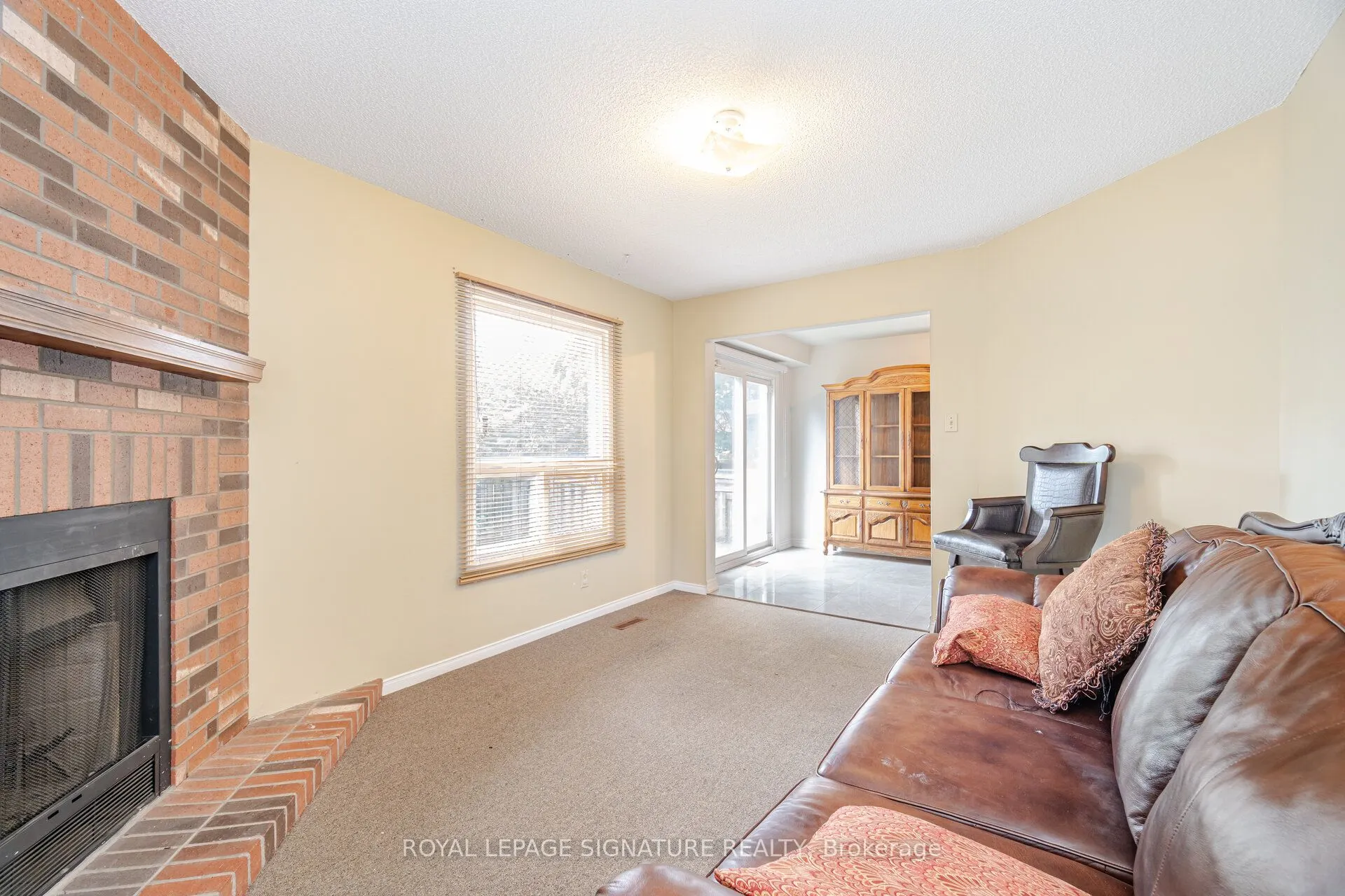5684 Talaton Trail