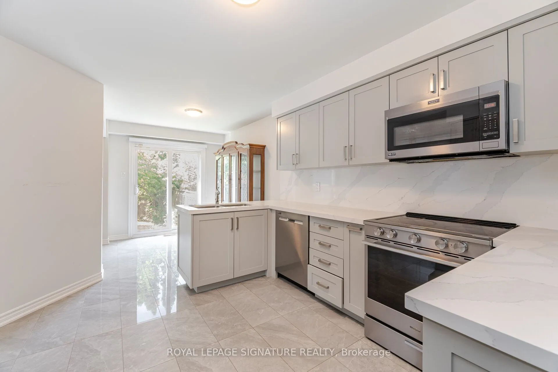 5684 Talaton Trail