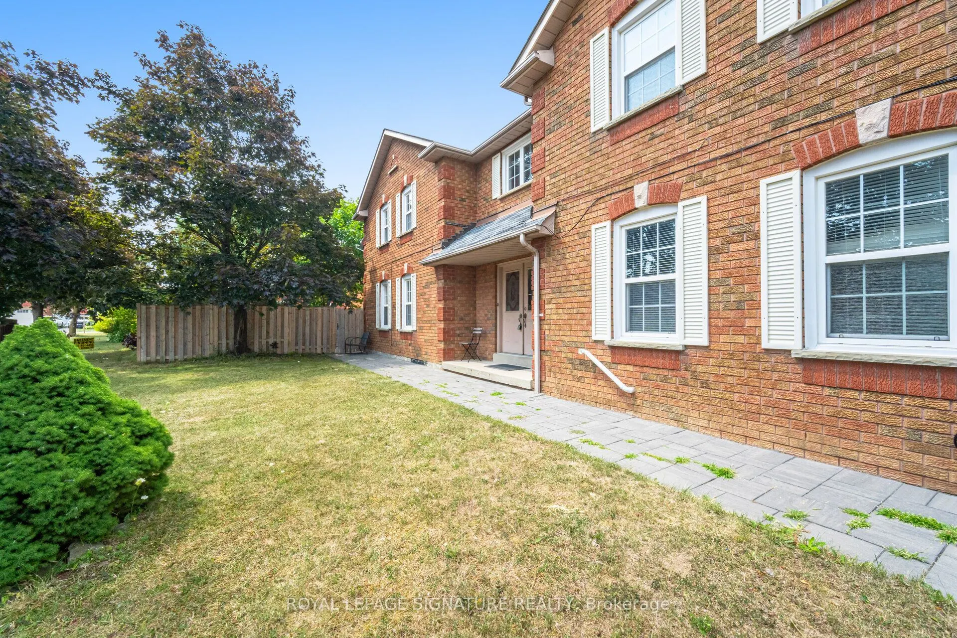 5684 Talaton Trail