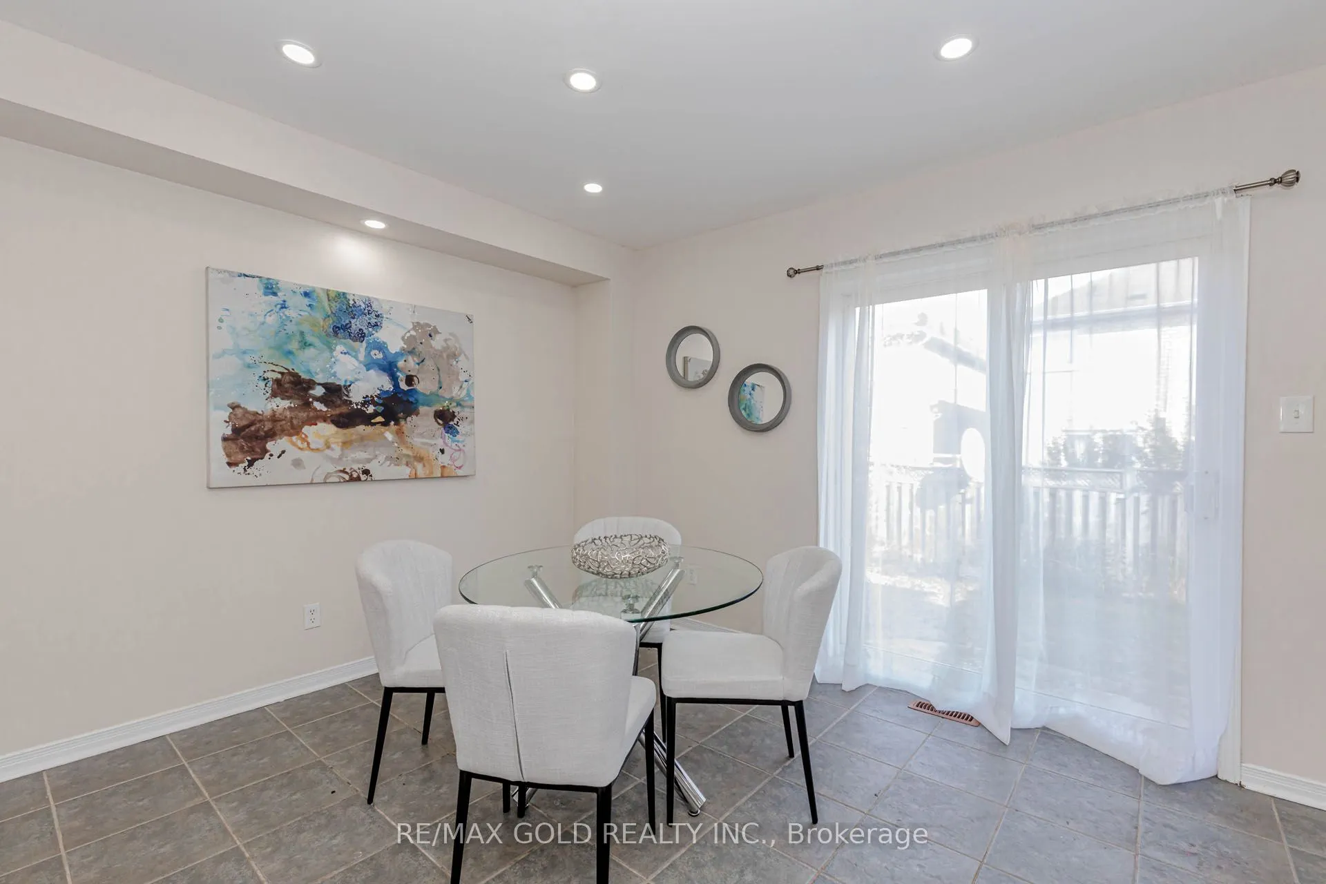 90 Tideland Drive