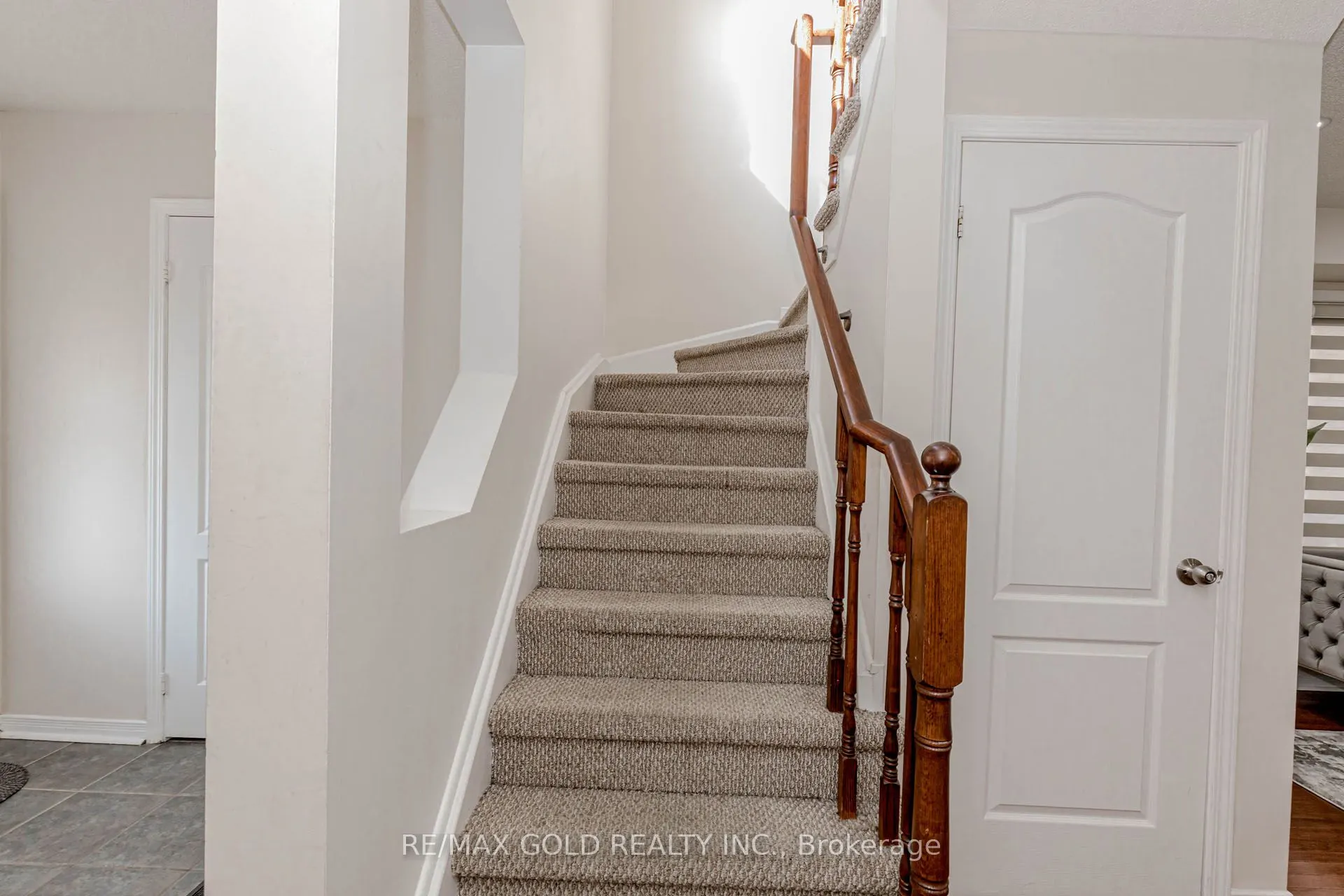 90 Tideland Drive