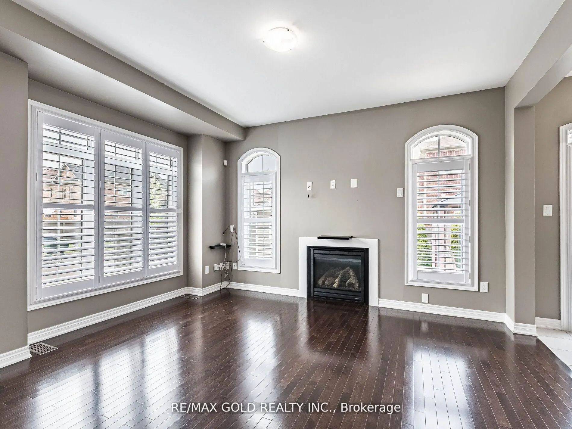 359 Robert Parkinson Drive