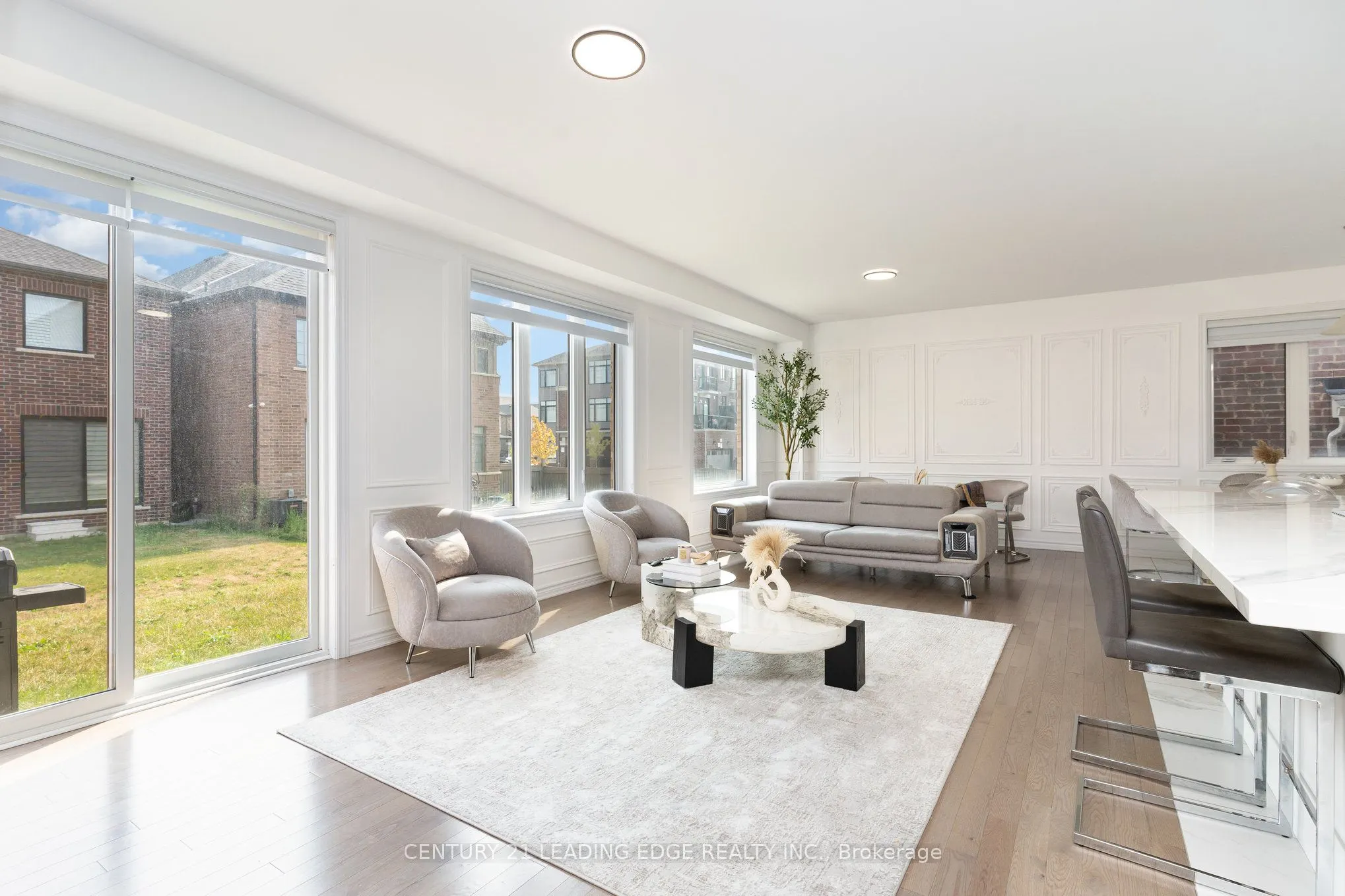 35 Petch Avenue