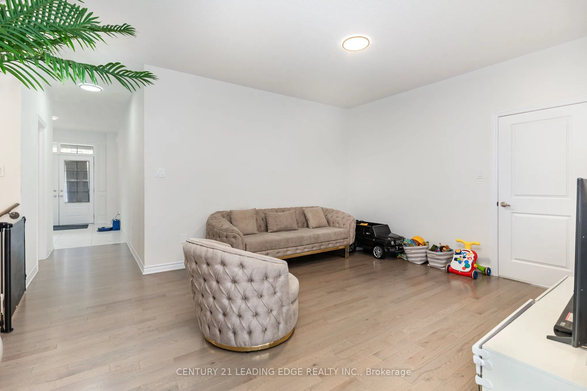 35 Petch Avenue