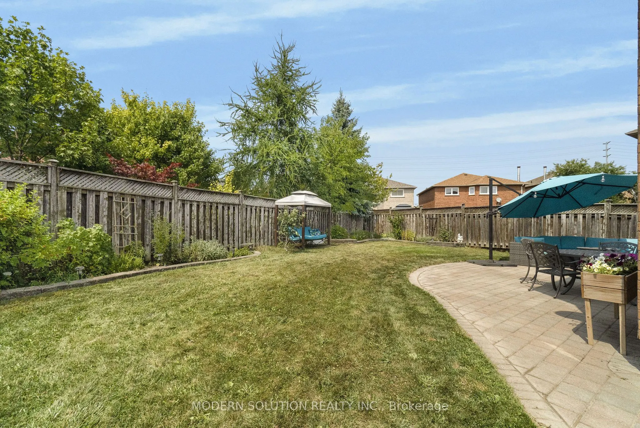 4806 Crystal Rose Drive S