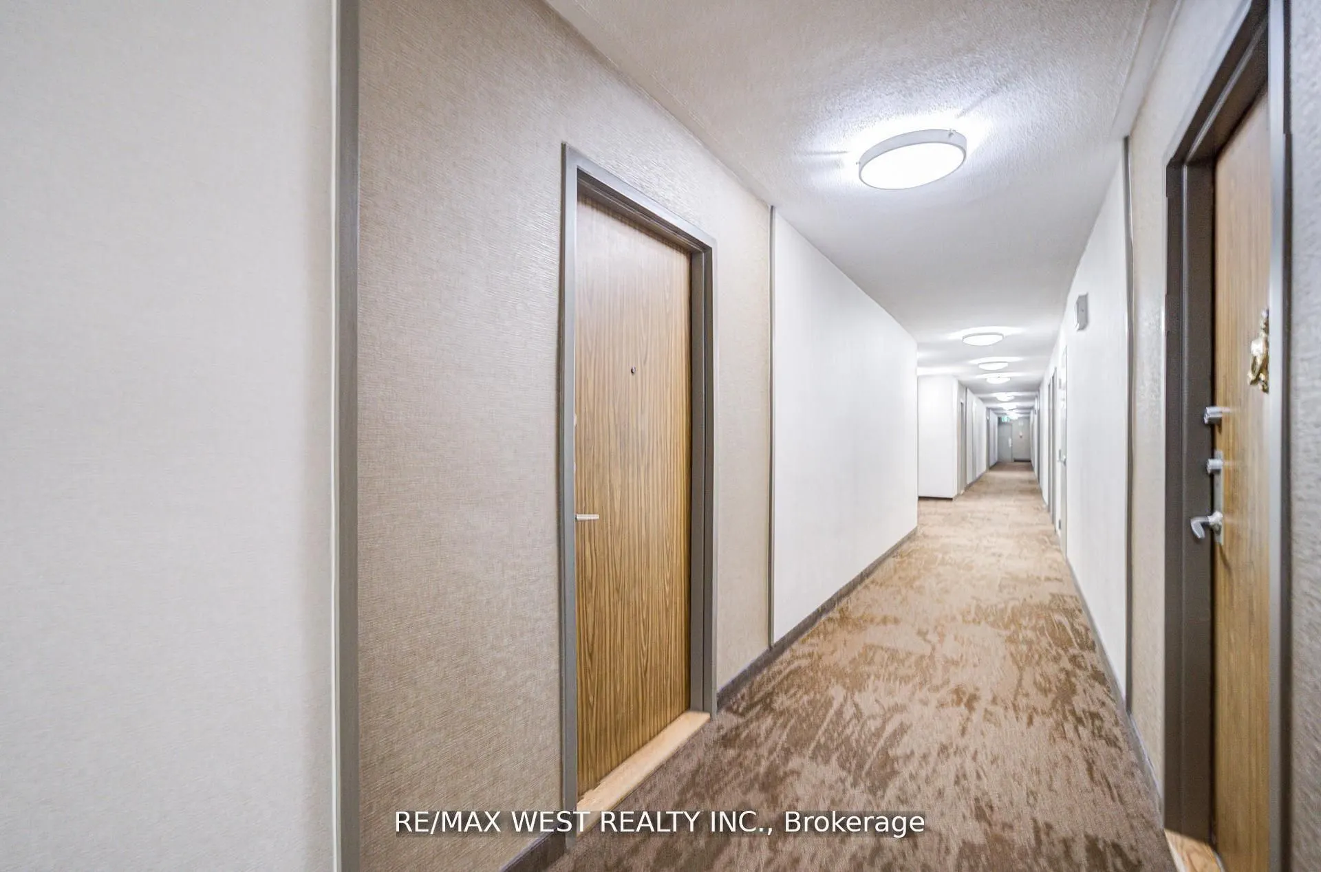 44 Longbourne Drive, #606