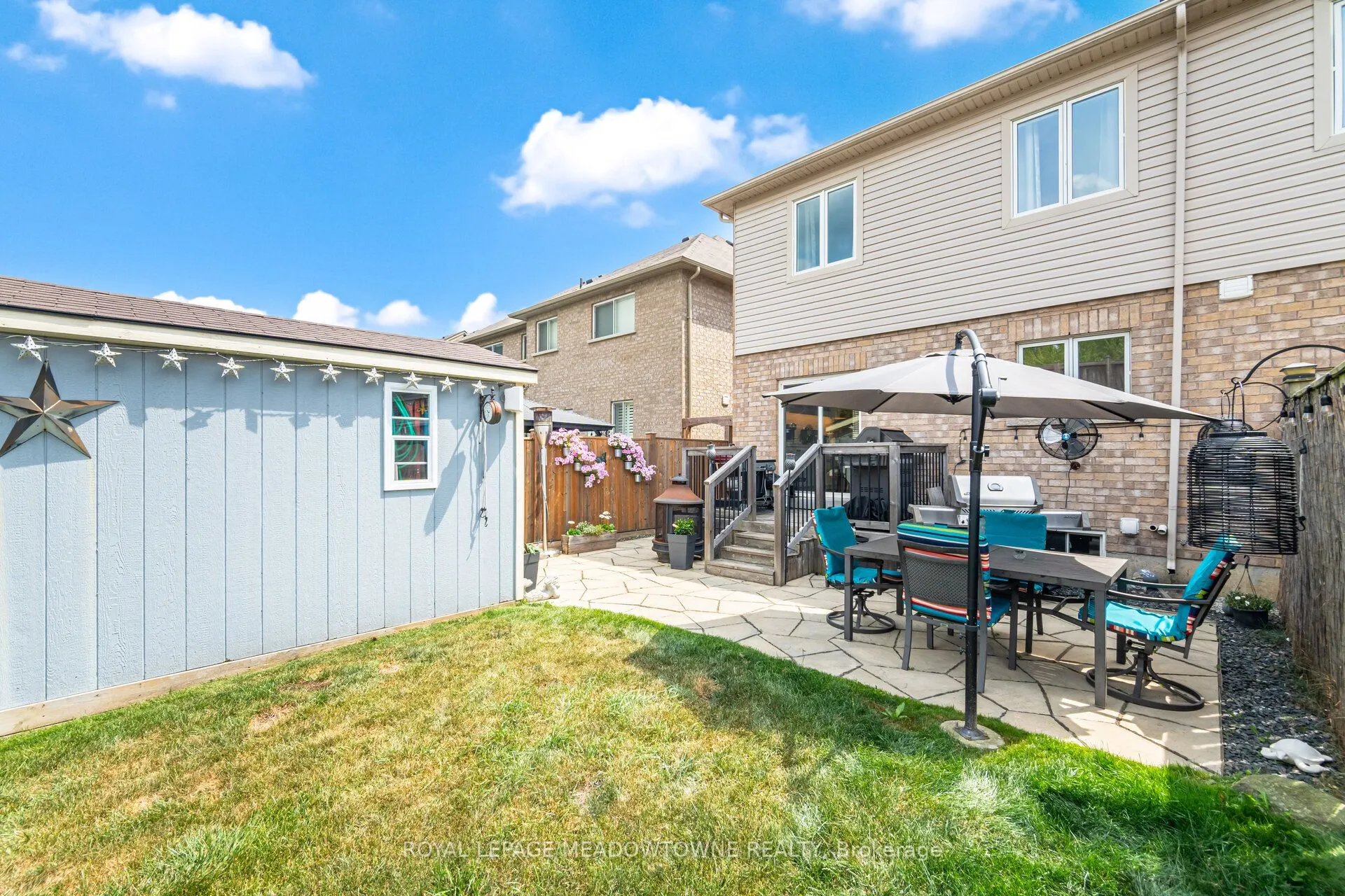 345 Bussel Crescent