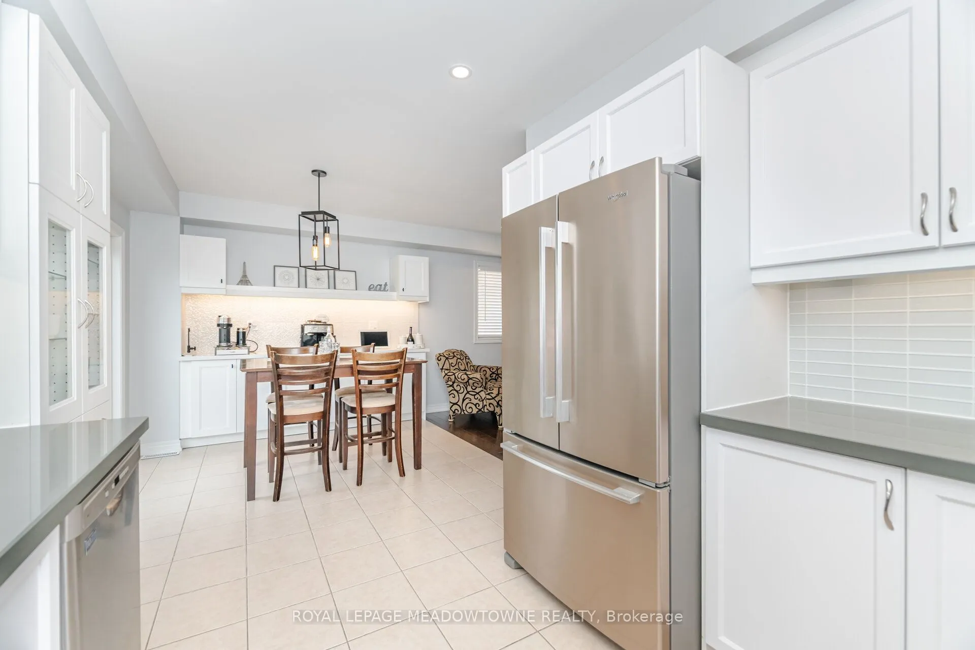 345 Bussel Crescent